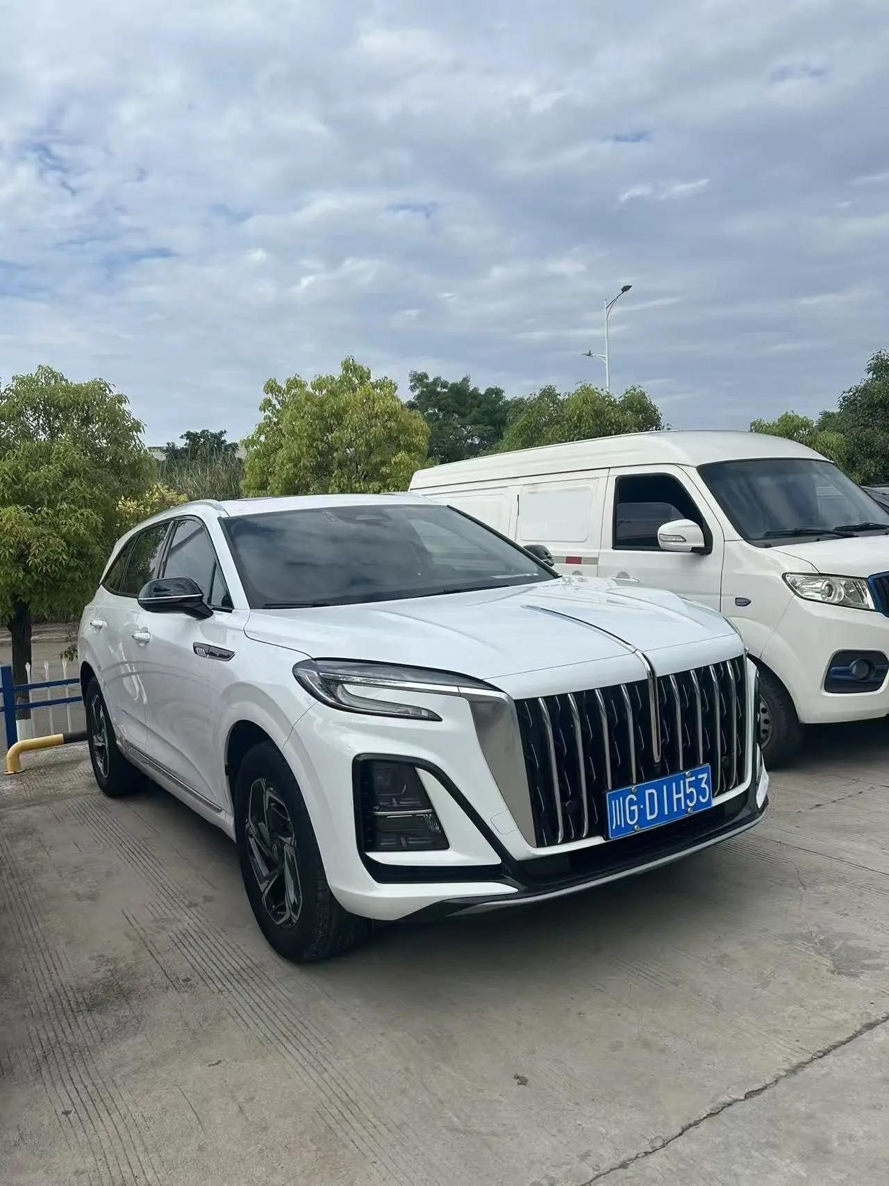 HongQi HS3 2023 1.5T Two-Drive HEV 4