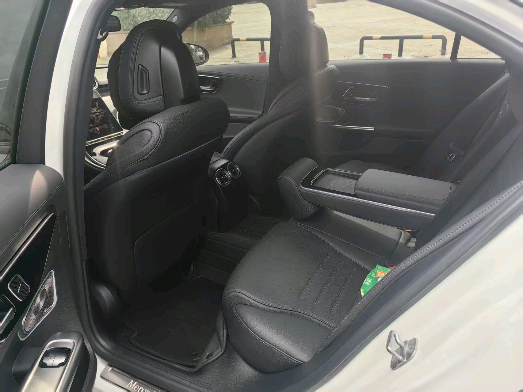 Mercedes Benz C- Class 2025 Model C 260 L 48V 1.5T Sport Version (Restyled) Automatic 3