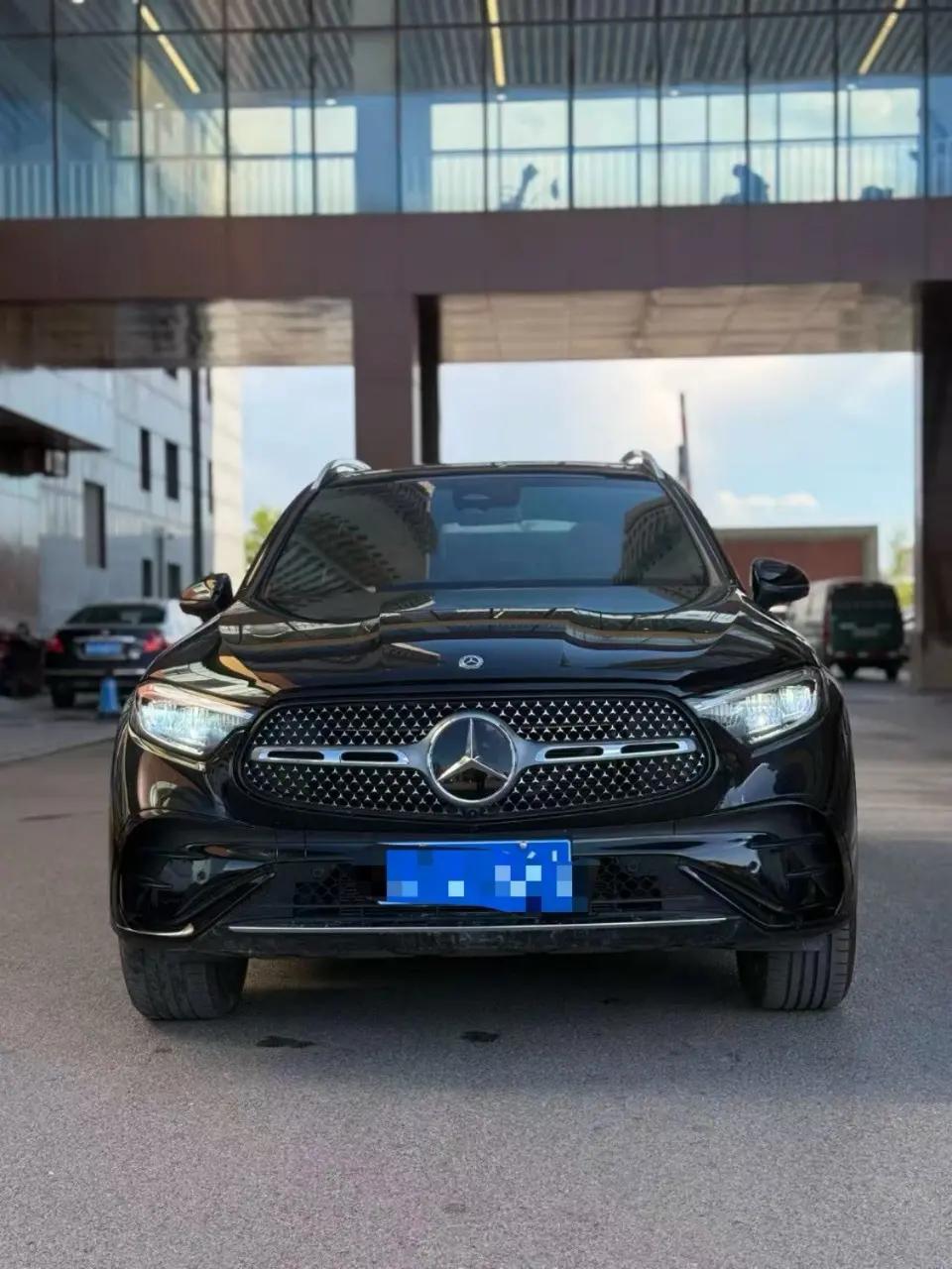 Mercedes Benz 2025 GLC 300 L 4MATIC 48V 2.0T dynamic 5-seat automatic gear 2