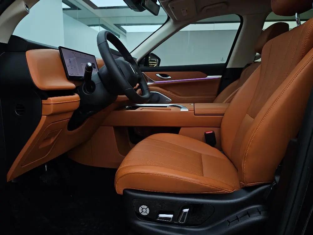 WEY 2025 Lanshan DHT 1.5T Four-Wheel Drive Intelligent Driving Max Automatic 2