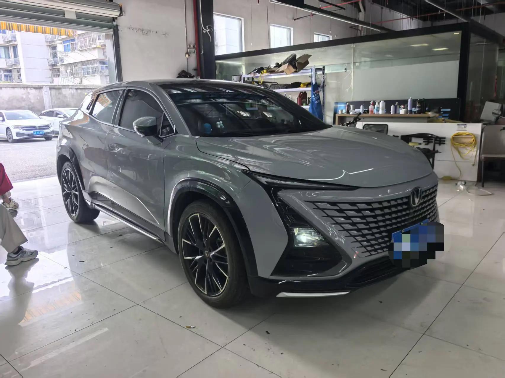 ChangAn 2023 UNI-T 1.5T Prestige Automatic 2