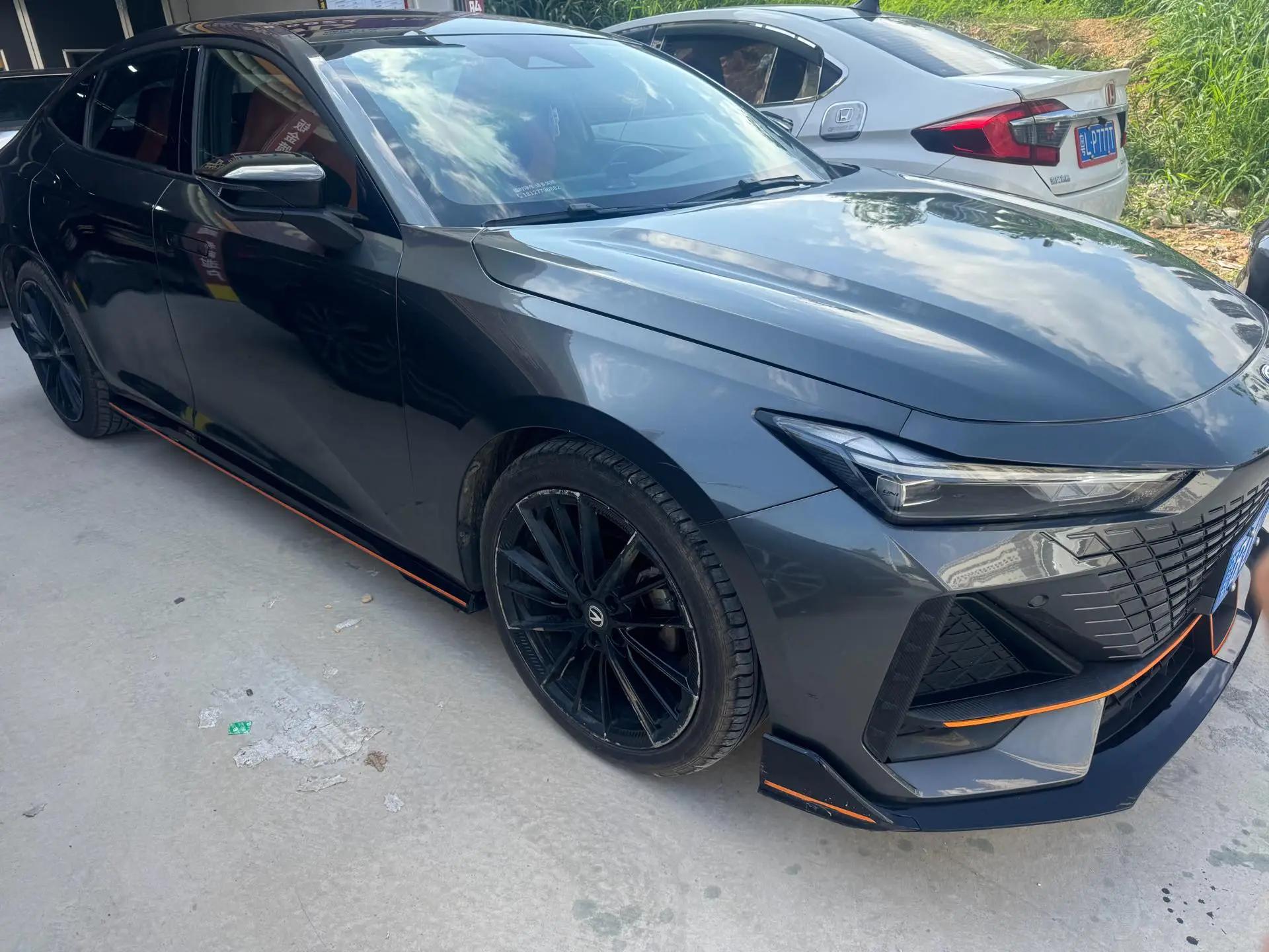 ChangAn 2023 UNI-V 1.5T Sport Edition Automatic 2