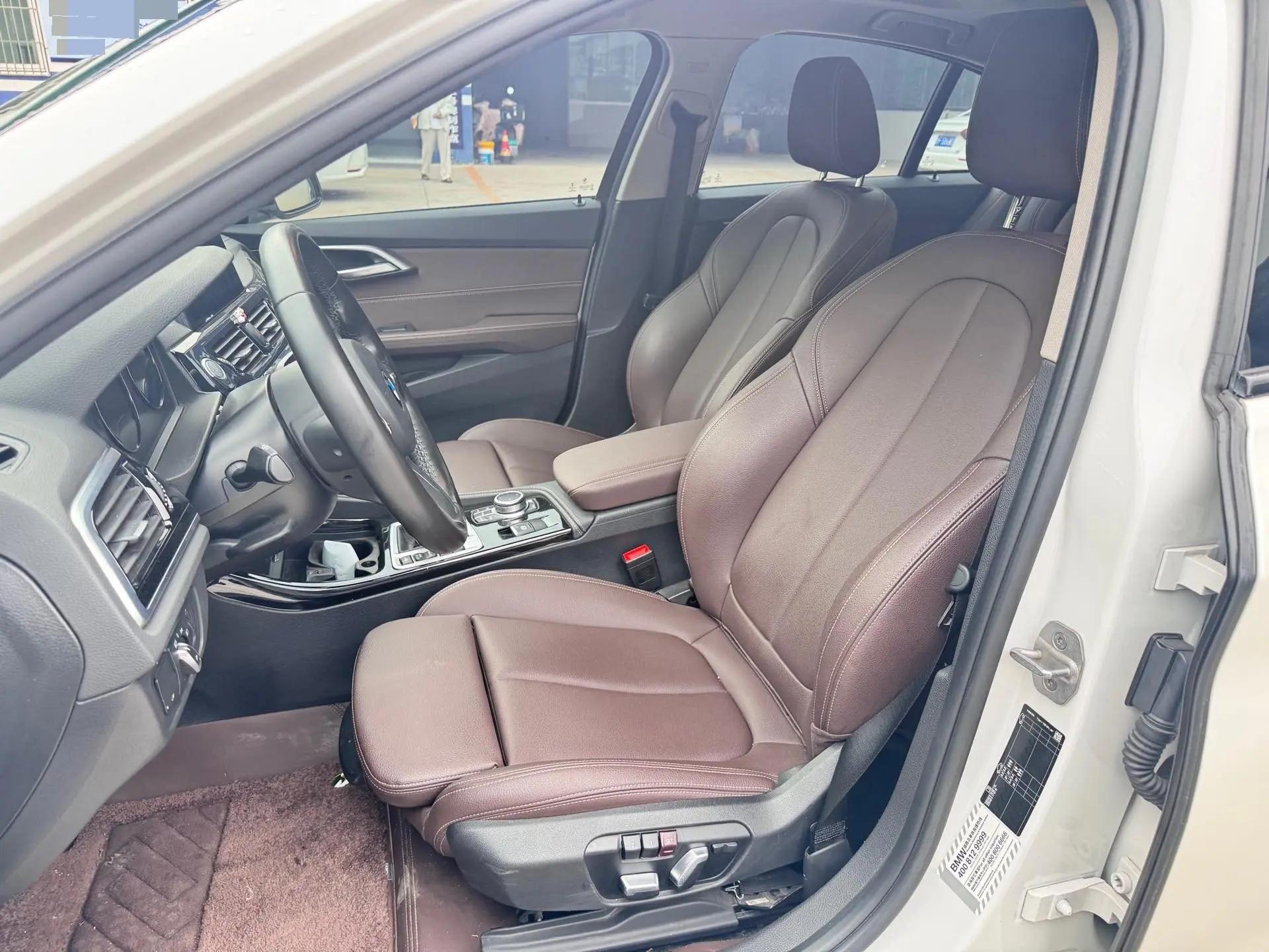 BMW 1 Series 2021 Changed to 120i M Sports Obsidian Night Edition 5
