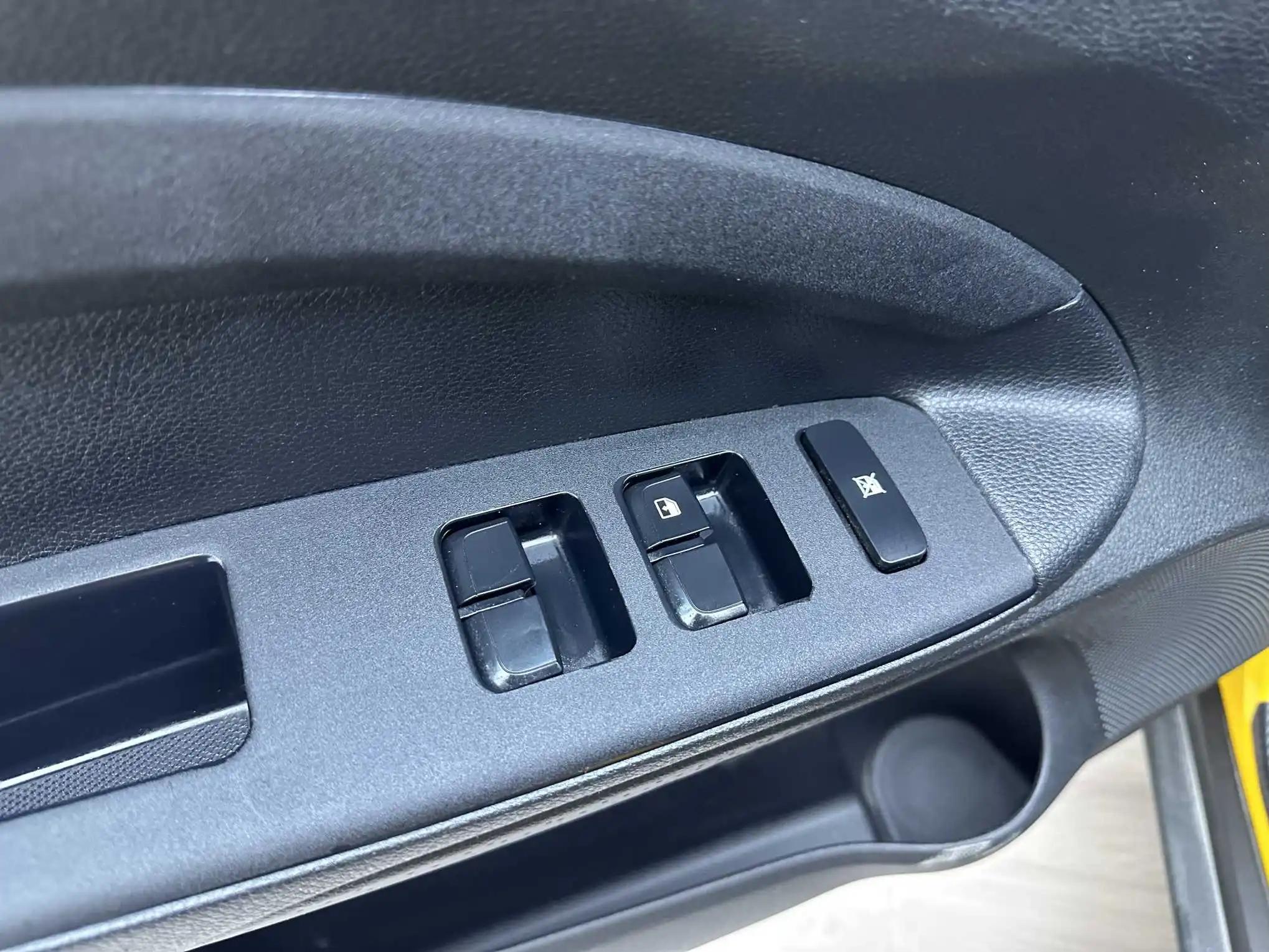 Yi Pao 2021 1.4L CVT Sunroof 15