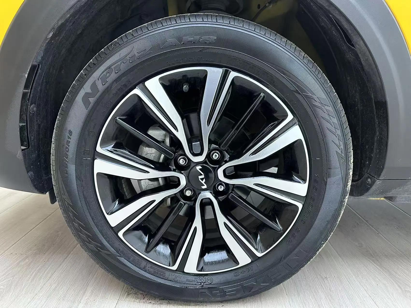 Yi Pao 2021 1.4L CVT Sunroof 19