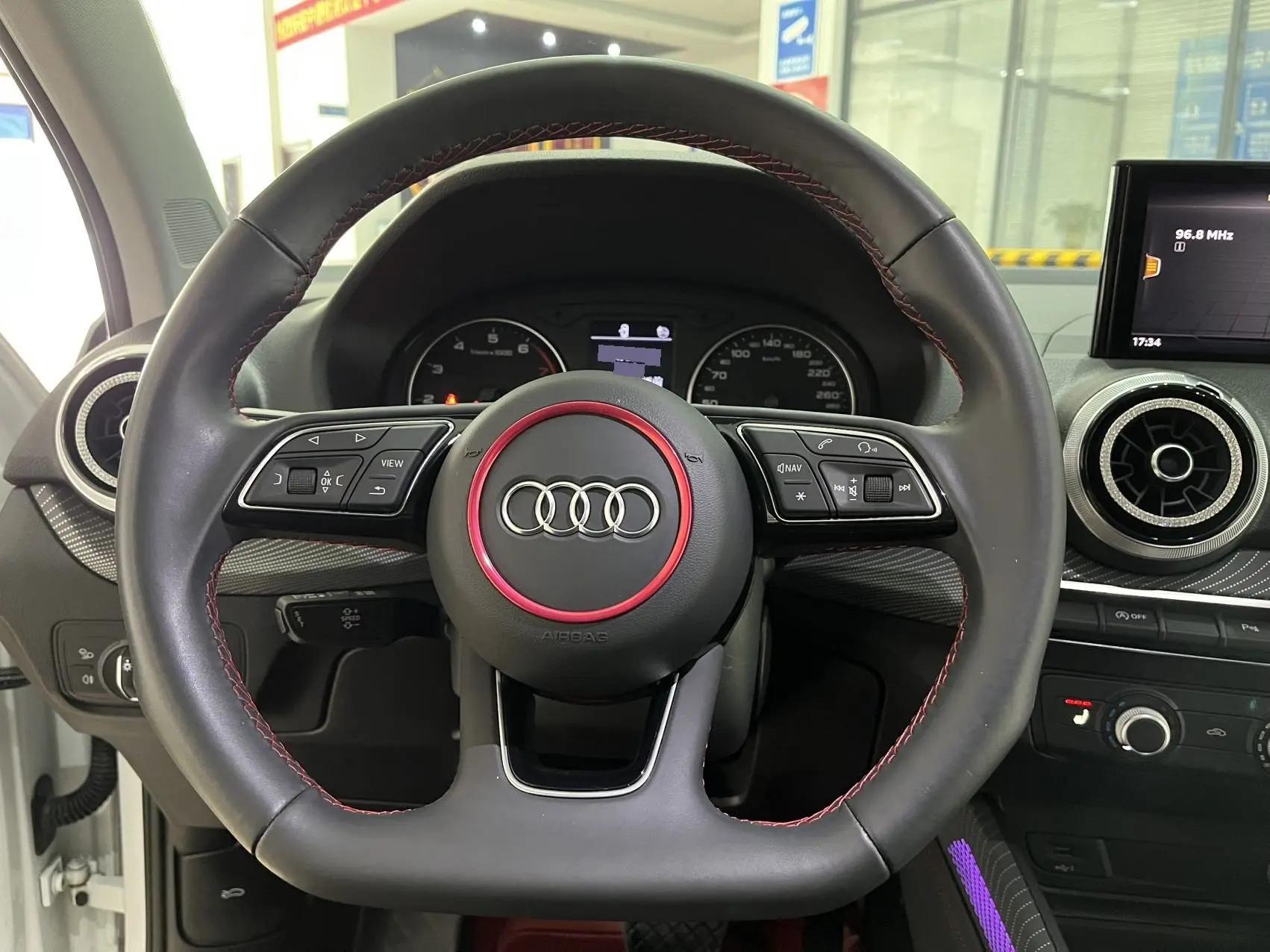 Audi Q2L 2022 35 TFSI Enterprising and Elegant 12