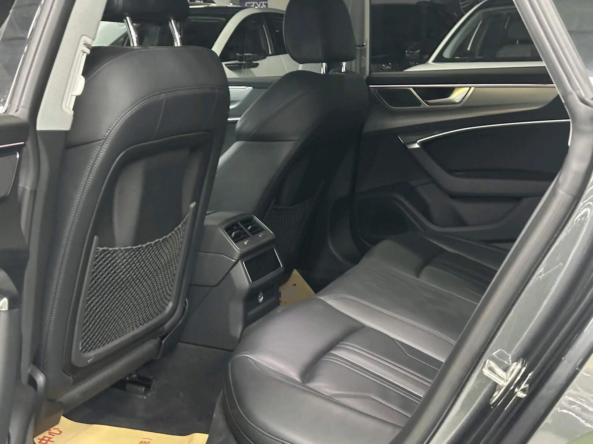 Audi A7 (Imported) 2023 A7 Sportback 2.0TFSI 45TFSI Prestige Edition Automatic 6