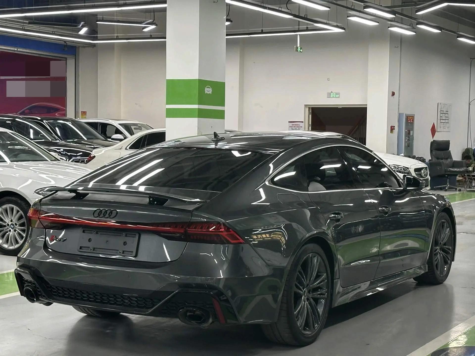 Audi A7 (Imported) 2023 A7 Sportback 2.0TFSI 45TFSI Prestige Edition Automatic 7