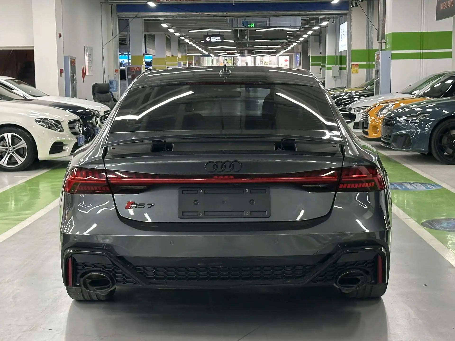 Audi A7 (Imported) 2023 A7 Sportback 2.0TFSI 45TFSI Prestige Edition Automatic 8