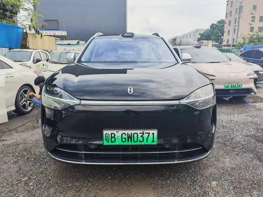 AITO 2025 Model AITO M9 Range-Extended Ultra Version 52kWh 6-Seater Automatic 2