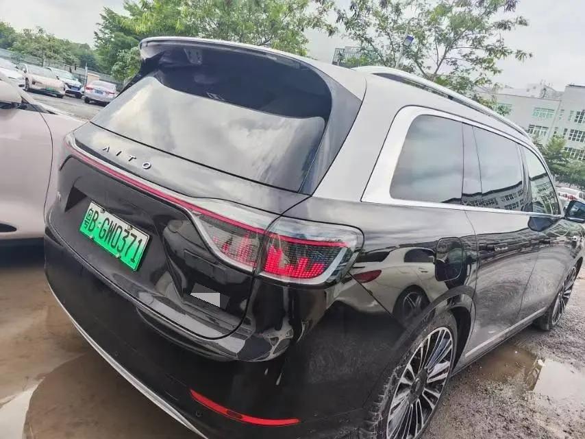 AITO 2025 Model AITO M9 Range-Extended Ultra Version 52kWh 6-Seater Automatic 7