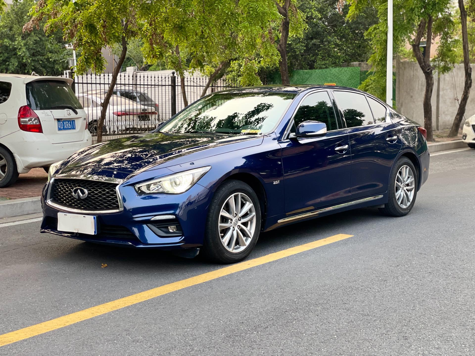 Infiniti Q50L 2018 2.0T Comfort Edition Country V