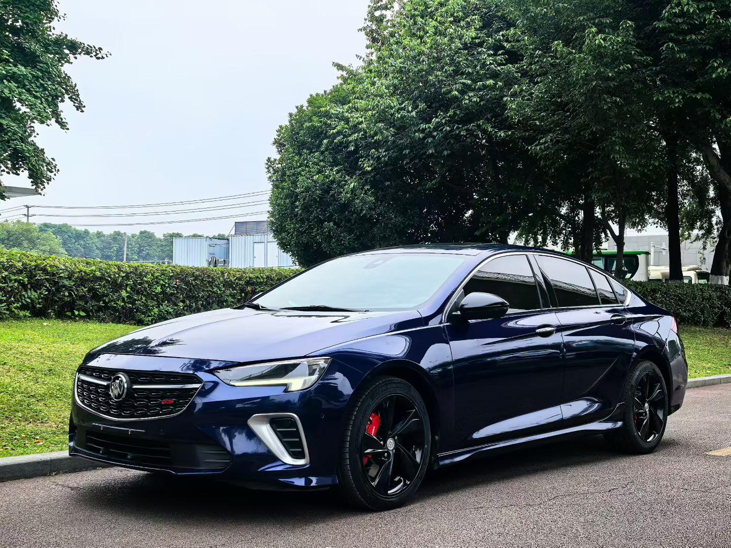 Regal 2023 GS Honorable Model