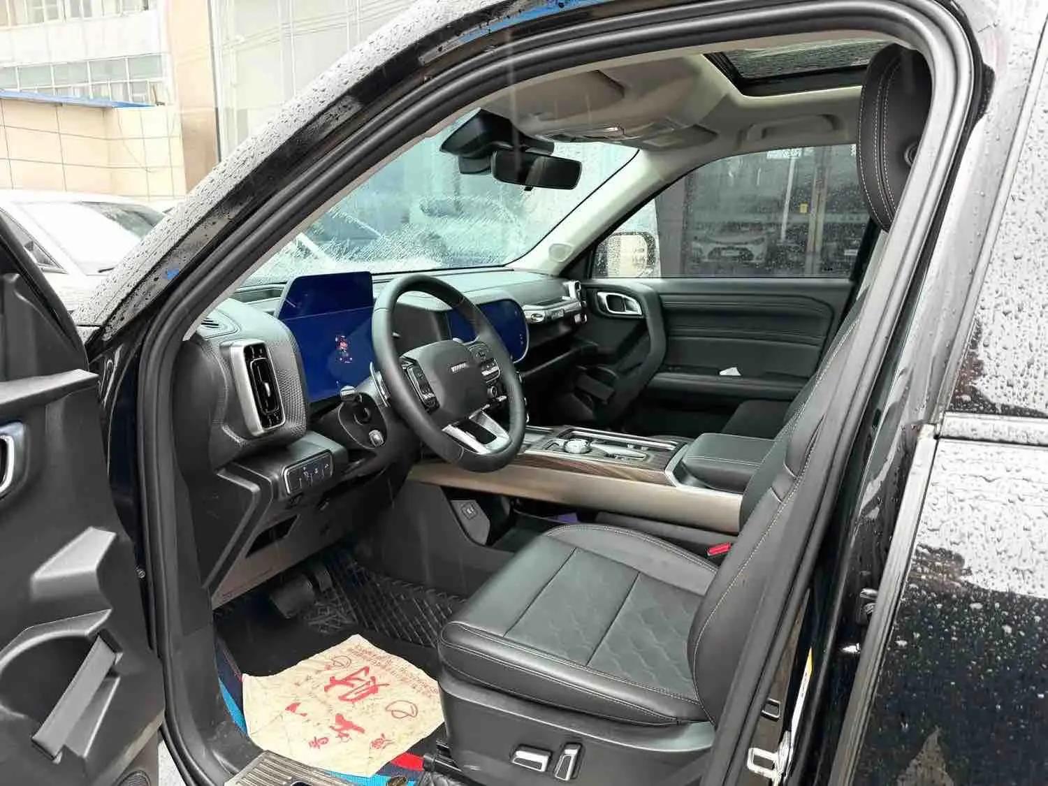 Haval Big Dog 2022 1.5T DCT Two-Drive Labrador Edition 2