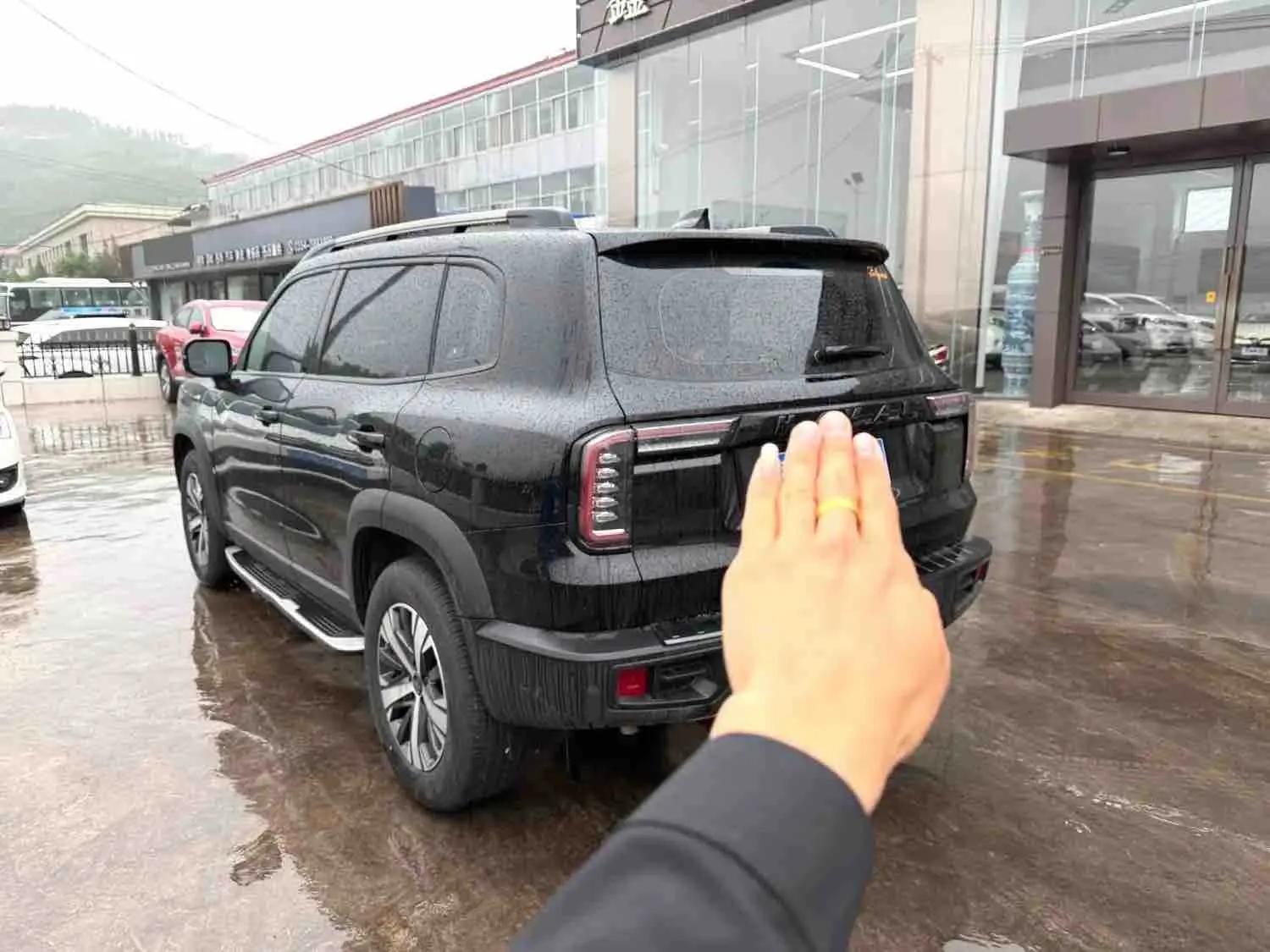 Haval Big Dog 2022 1.5T DCT Two-Drive Labrador Edition 4