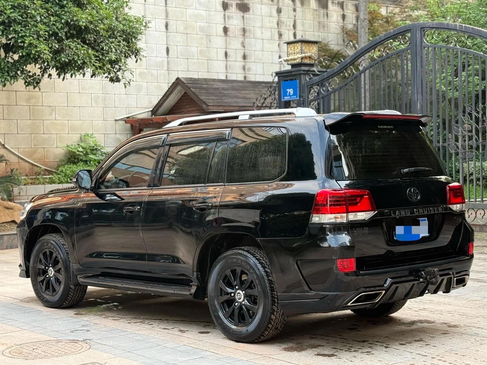 Toyota Land Cruiser (Imported) 2019 Land Cruiser 4.0 GXR GT Middle East Edition Automatic Gear 8