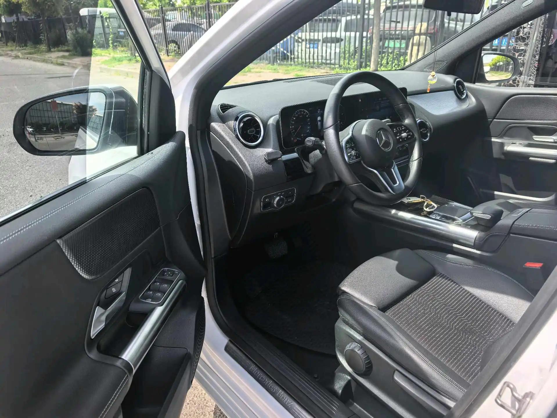 Mercedes Benz B- Class 2020 B 200 Sport Model 12