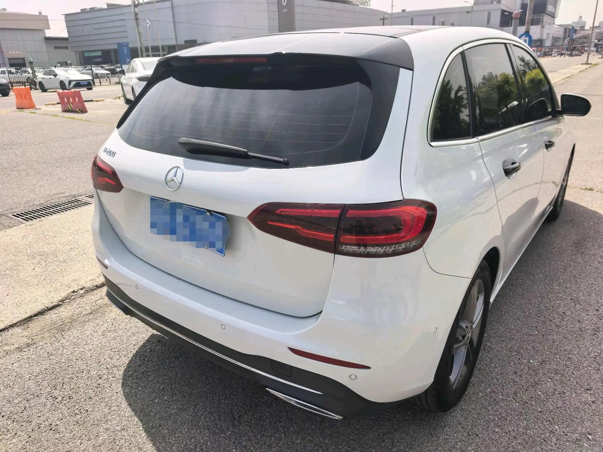 Mercedes Benz B- Class 2020 B 200 Sport Model 5