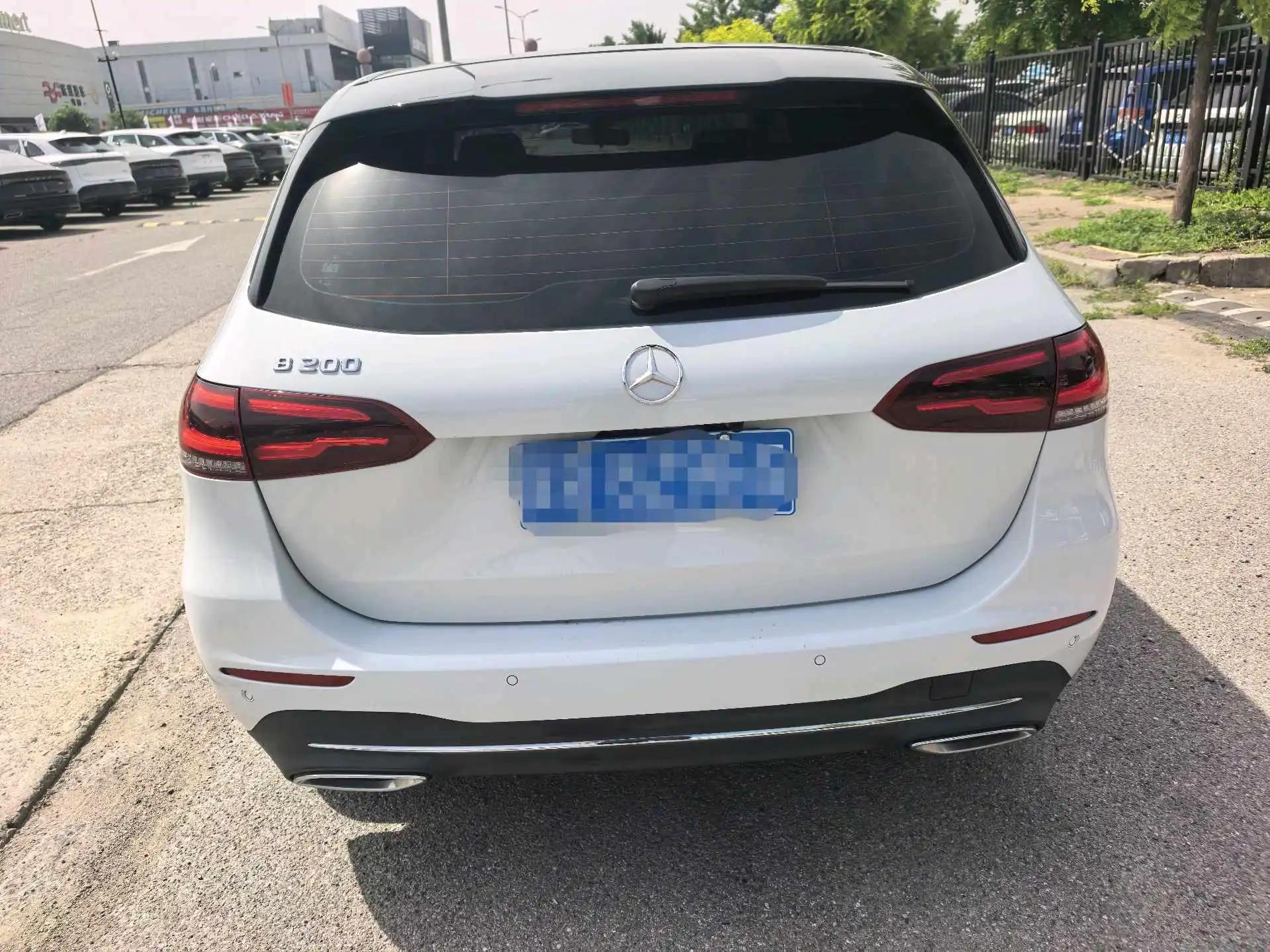 Mercedes Benz B- Class 2020 B 200 Sport Model 6