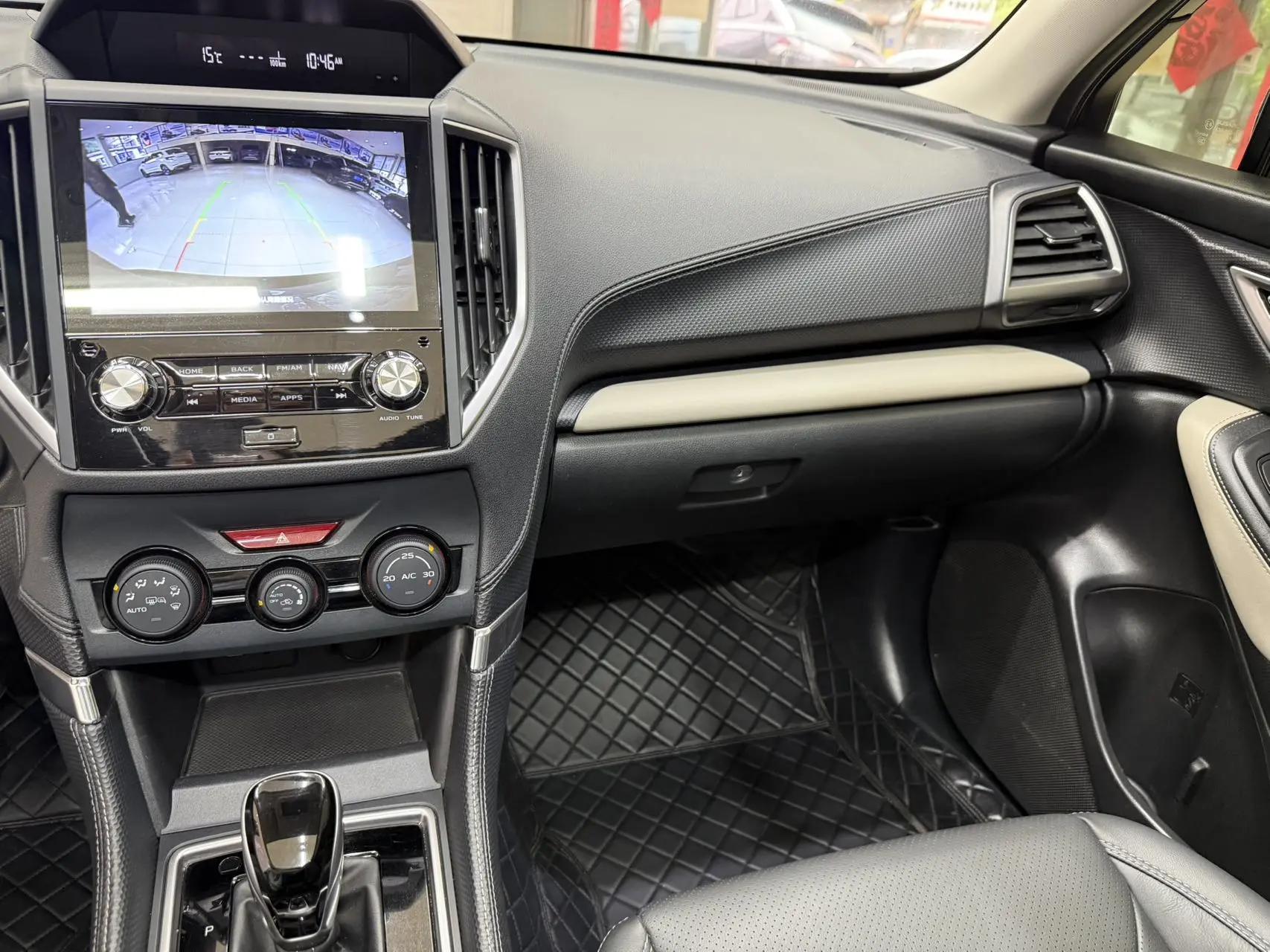 Forester 2024 2.0i AWD Deluxe Edition 11
