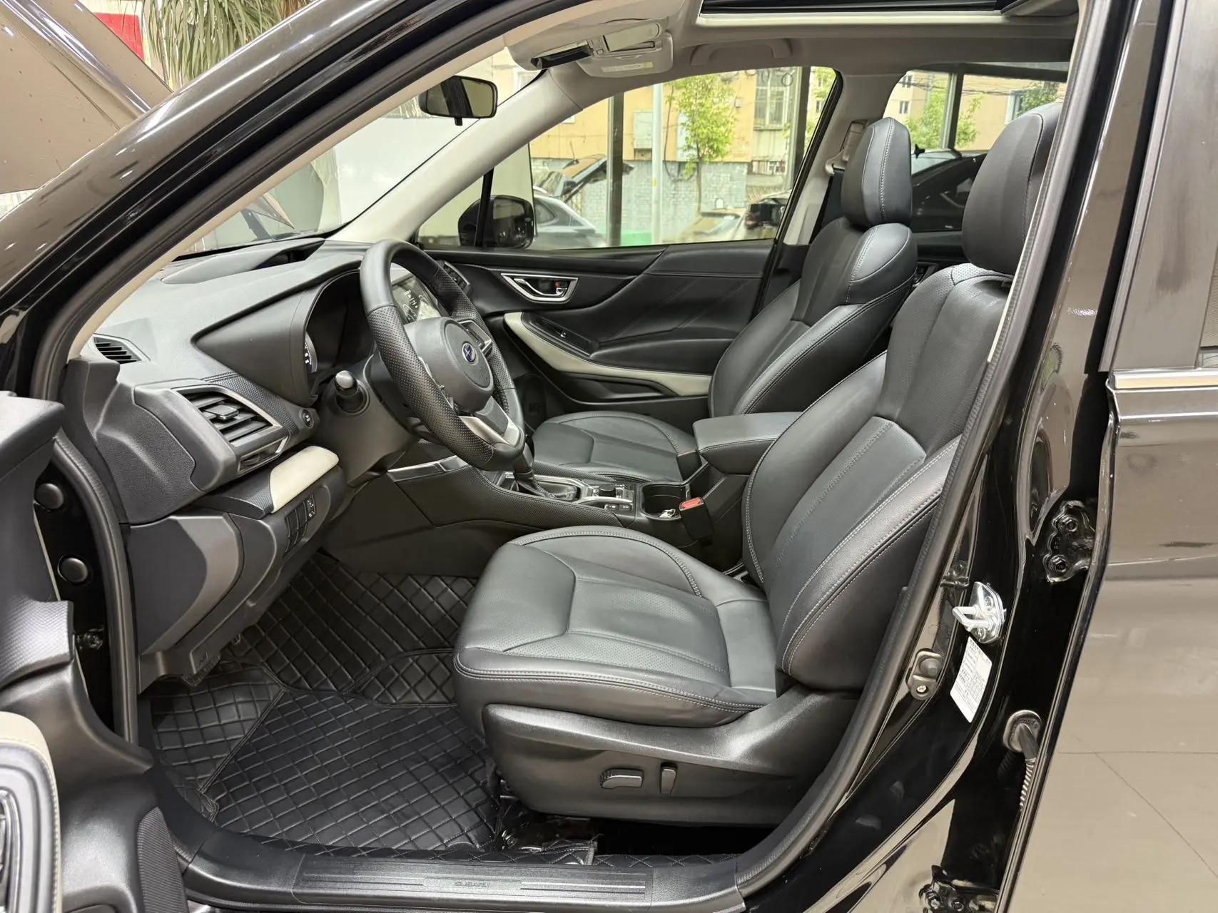 Forester 2024 2.0i AWD Deluxe Edition 15