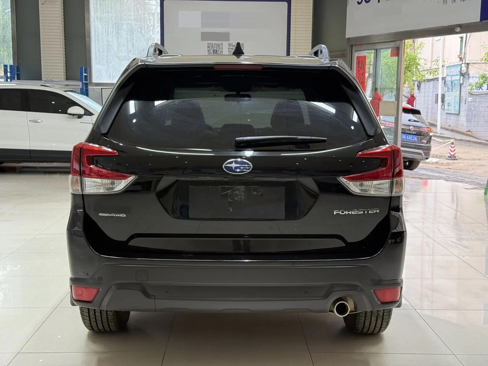 Forester 2024 2.0i AWD Deluxe Edition 5