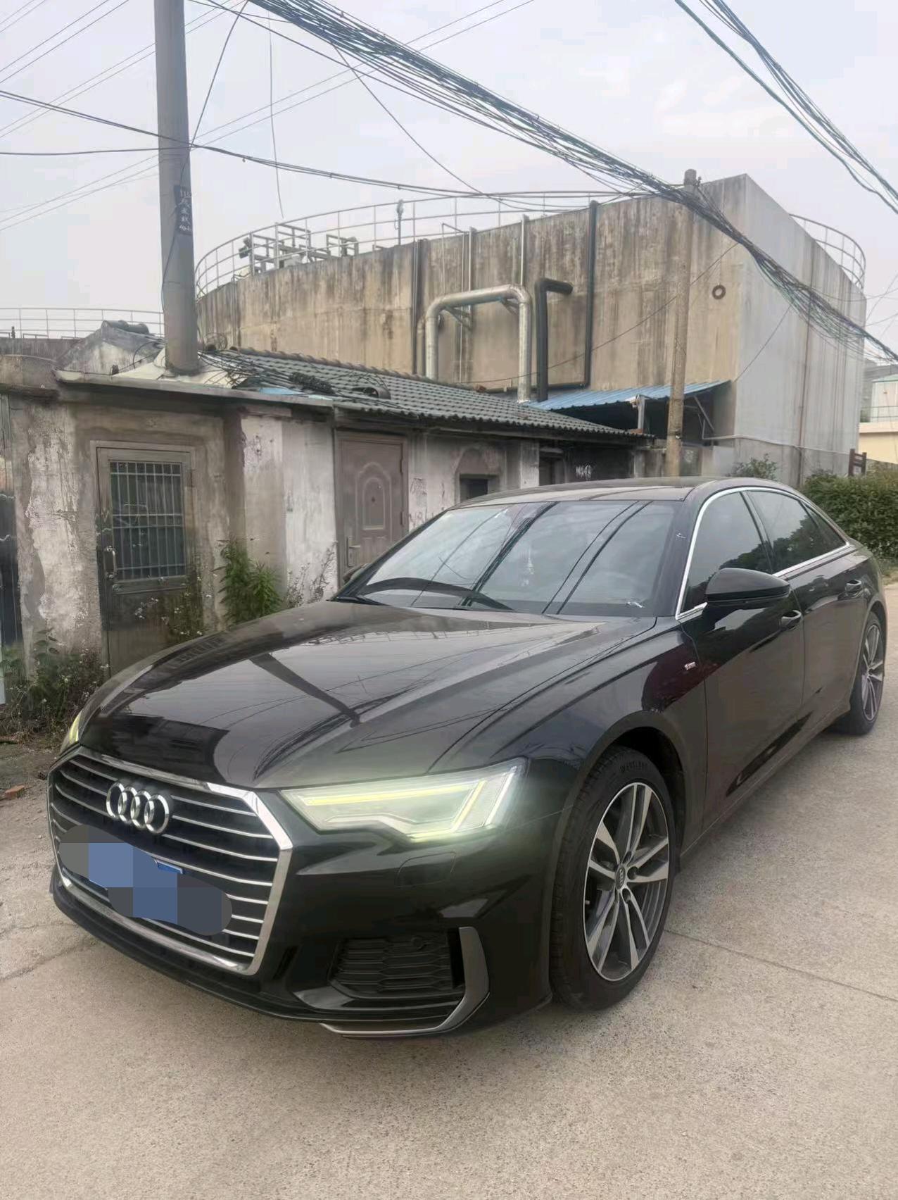 Audi A6L 2021 40 TFSI Deluxe Dynamic