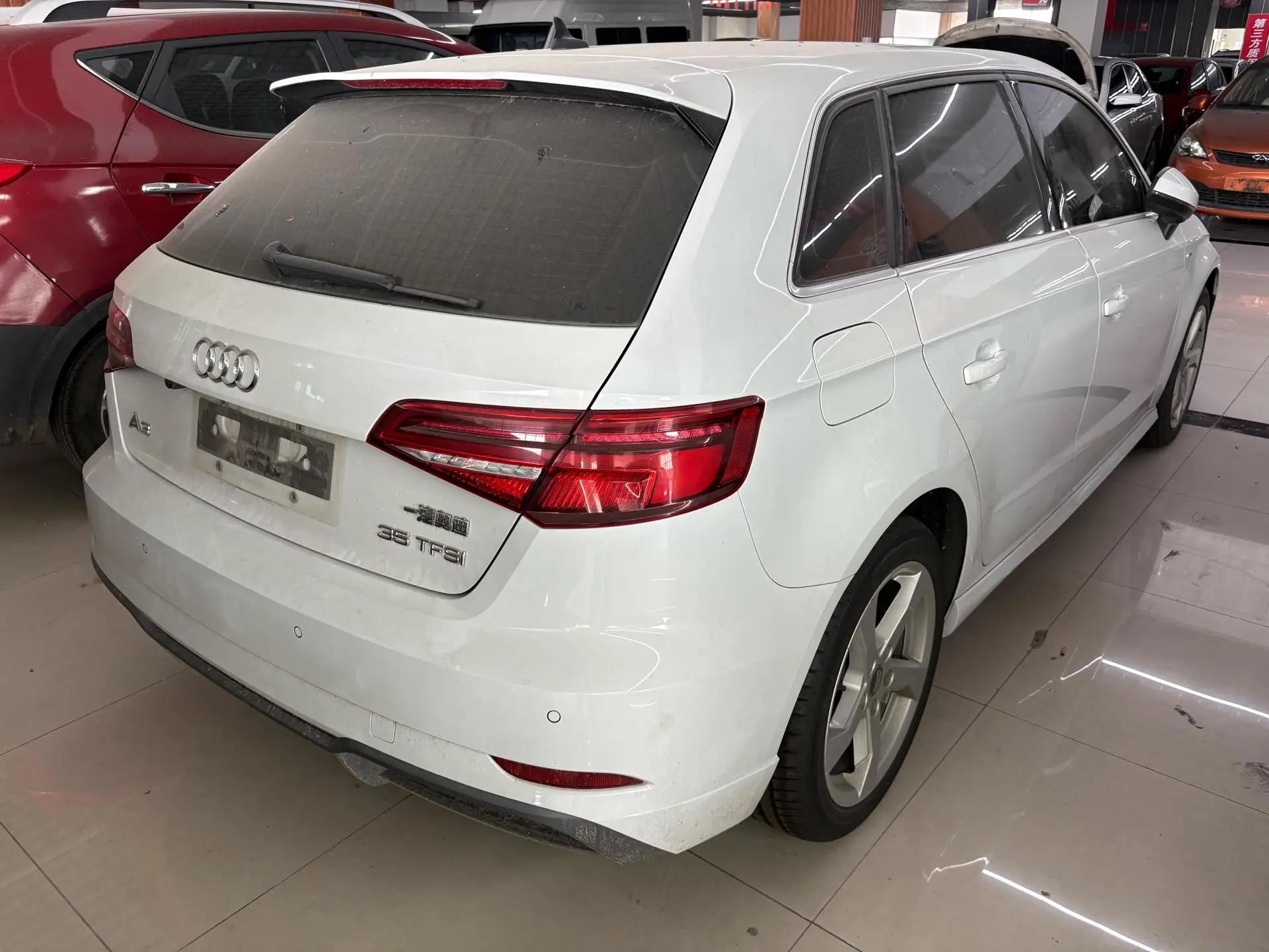 Audi A3 2020 model change Sportback 35 TFSI aggressive country VI 4