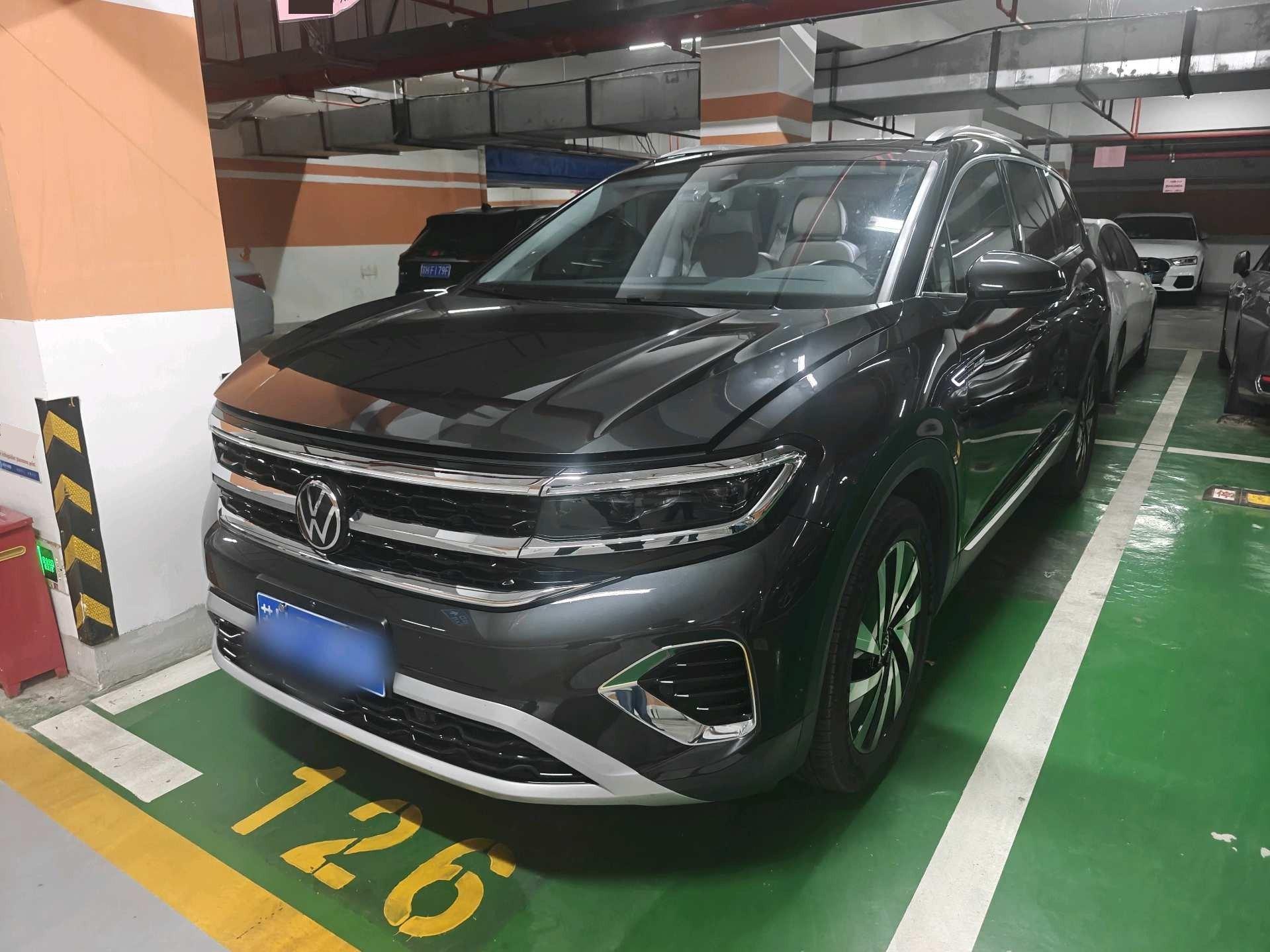 The 2021 380TSI four-wheel drive luxury version Pro