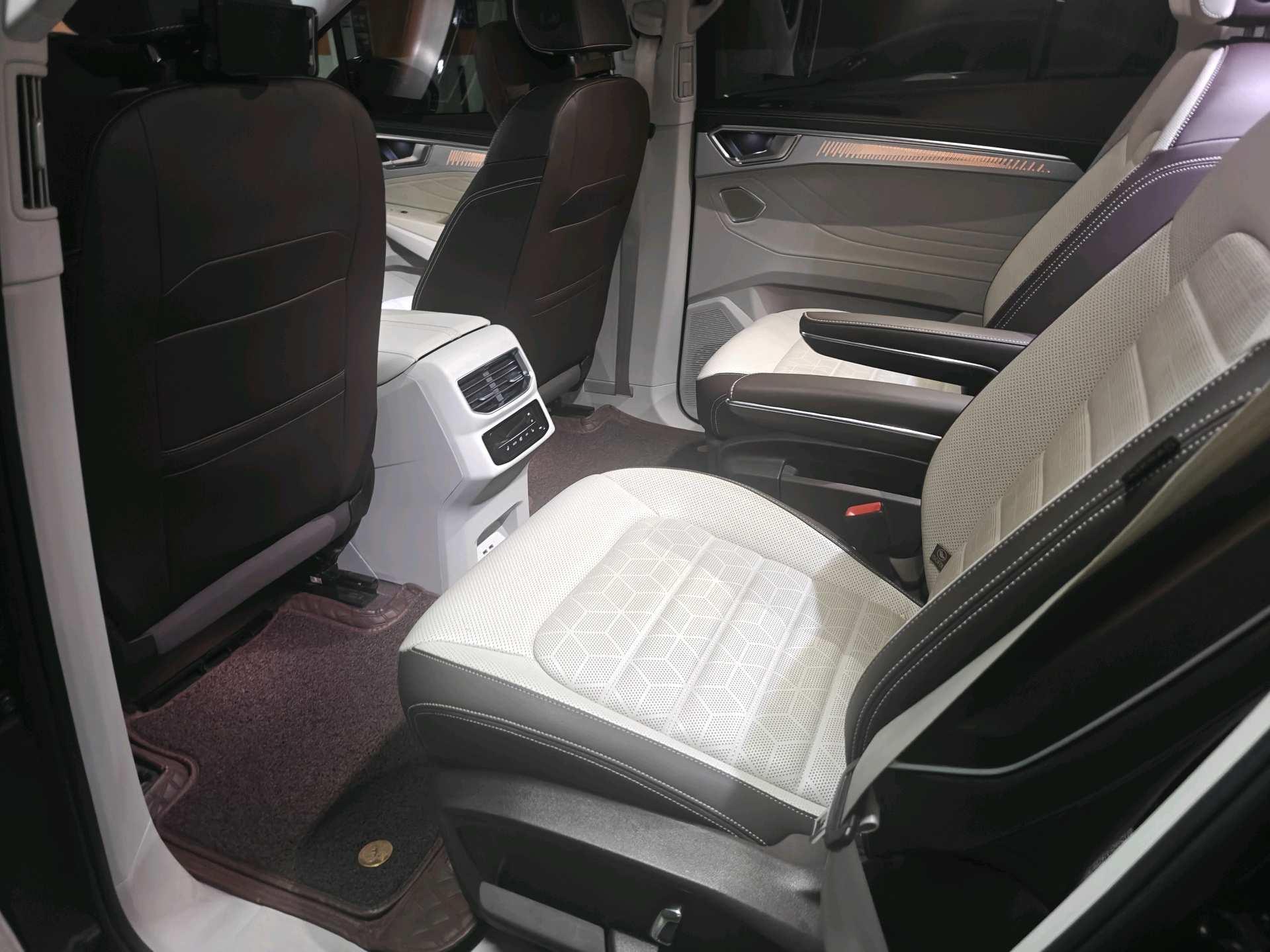The 2021 380TSI four-wheel drive luxury version Pro 6