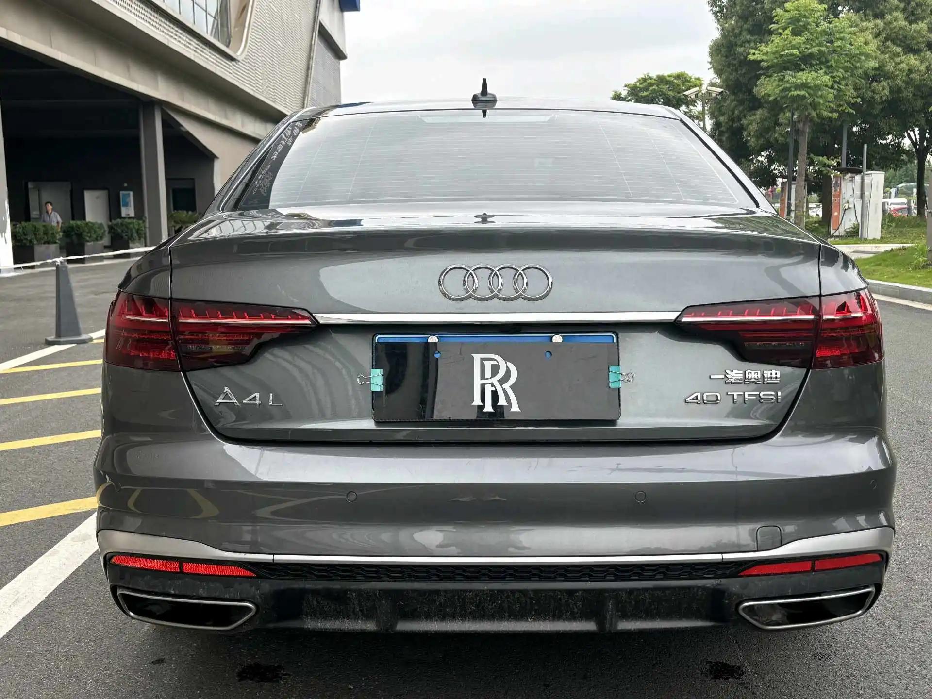 Audi 2024 A4L 2.0TFSI 40TFSI Sporty Style Automatic 8