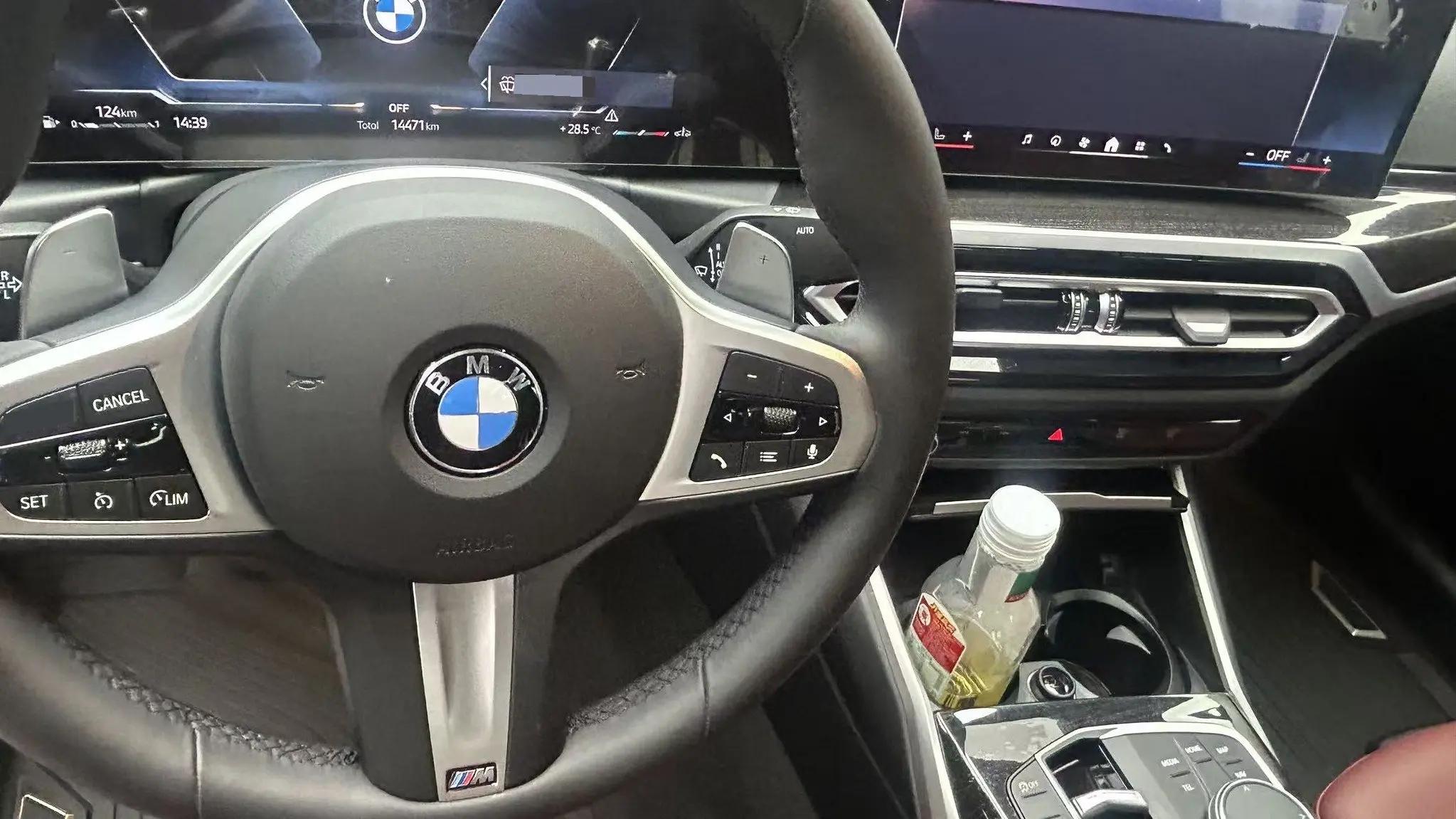 BMW 3 Series 2024 Model 325Li 2.0T M Sport Package Automatic 3
