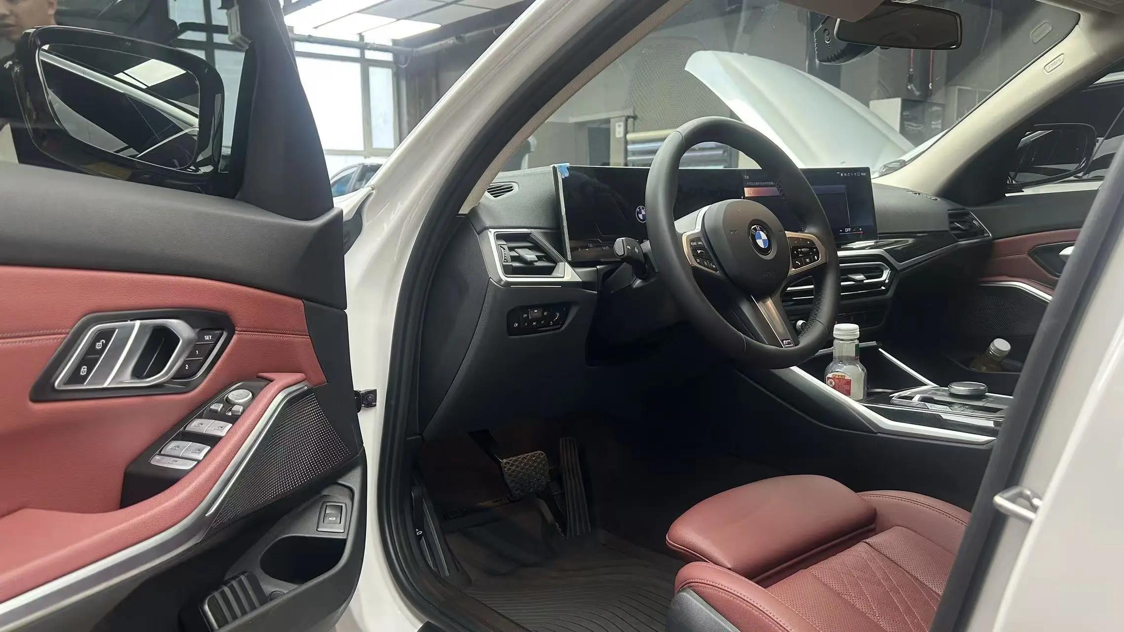 BMW 3 Series 2024 Model 325Li 2.0T M Sport Package Automatic 4