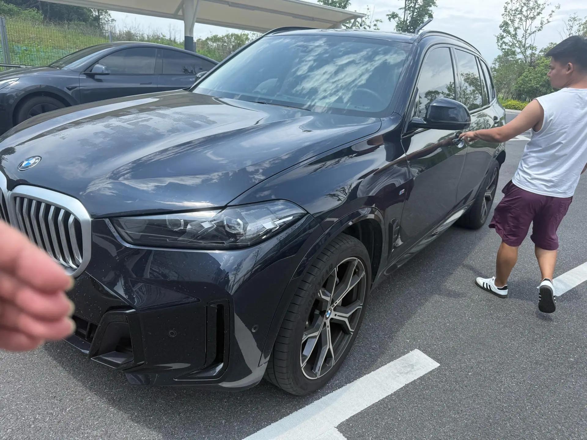 BMW 2023 X5 xDrive30Li 48V 2.0T Luxury Model M Sport Package Automatic