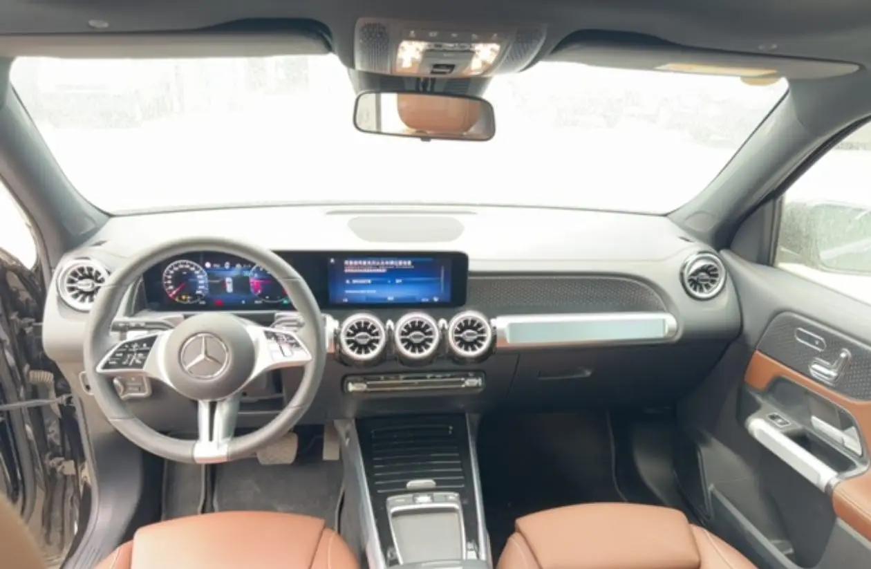 Mercedes Benz 2025 GLB 220 48V 2.0T fashion automatic gear 2