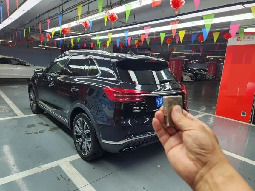 HongQi HS5 2022 2.0T Smart Flag Enjoy Four-wheel Drive Edition 6