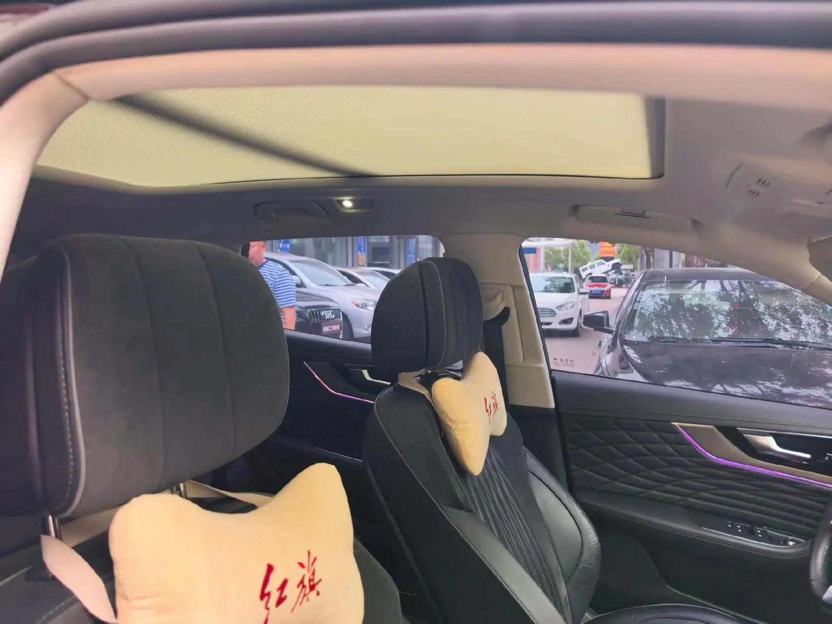 HongQi HS5 2022 2.0T Zhilian Flag Edition 5