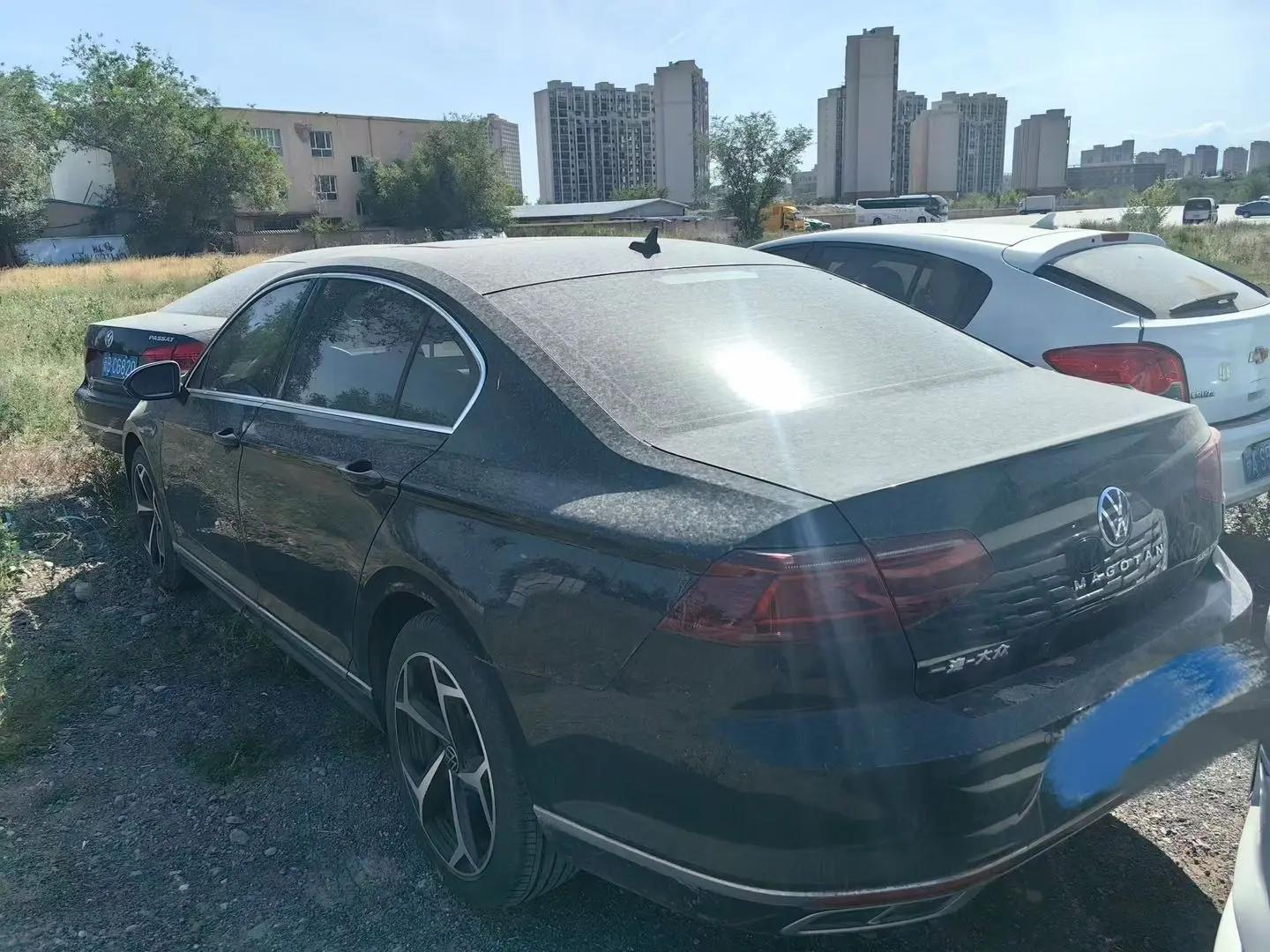 Magotan 2022 330TSI DSG Basic 4