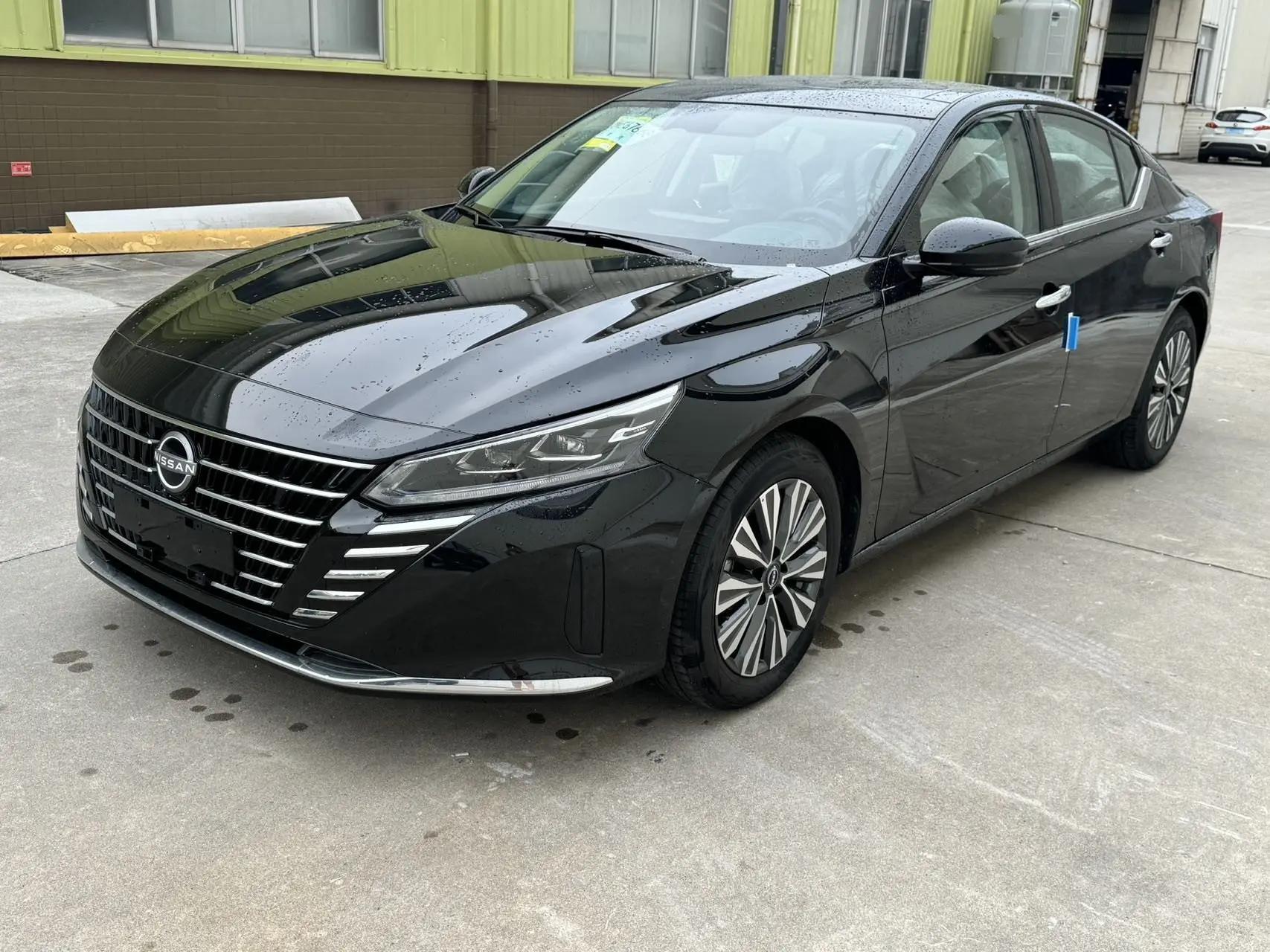 Teana 2022 2.0L XL-TLS Pleasant Edition