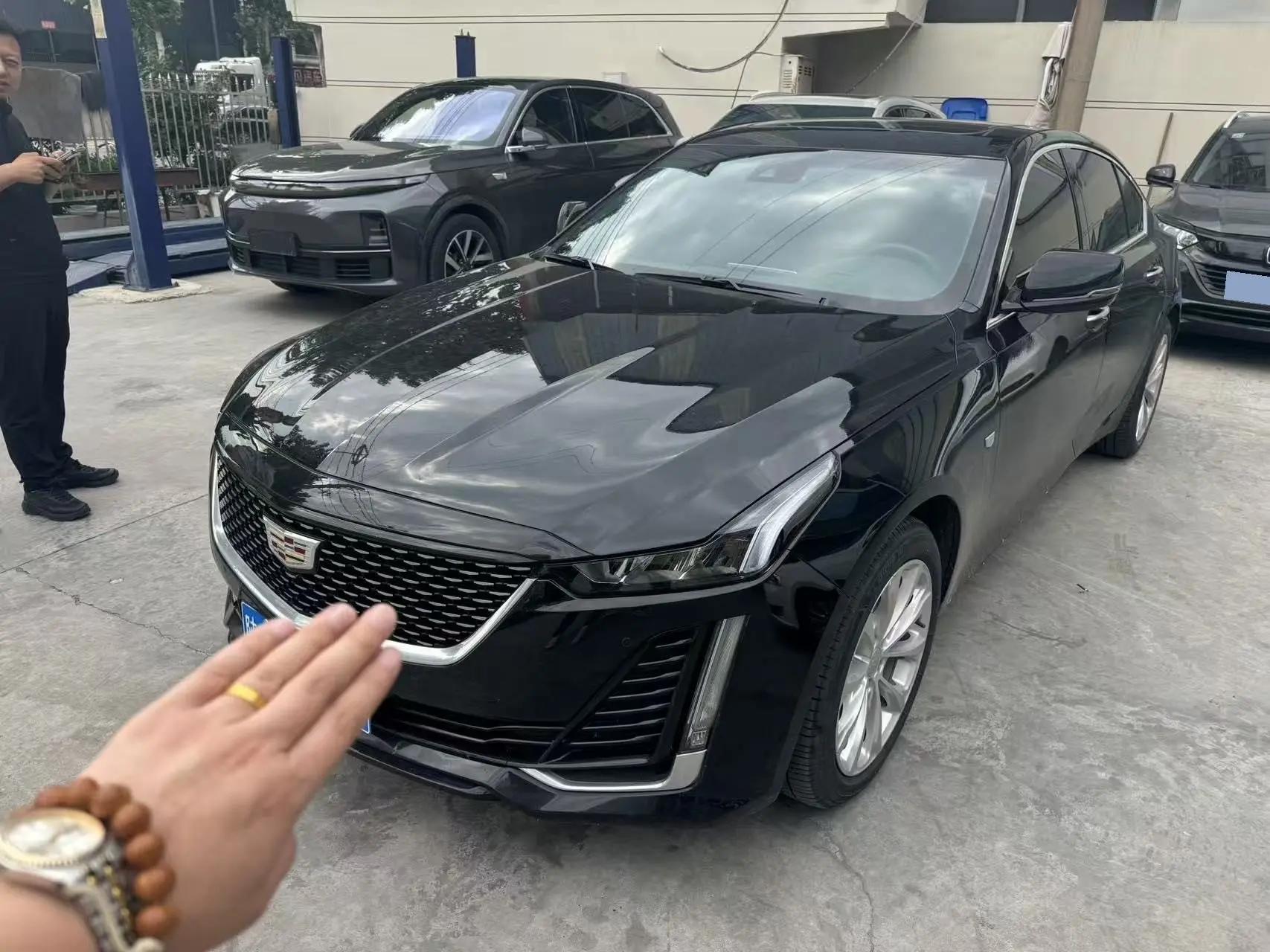 Cadillac CT5 2023 28T Honorable Model