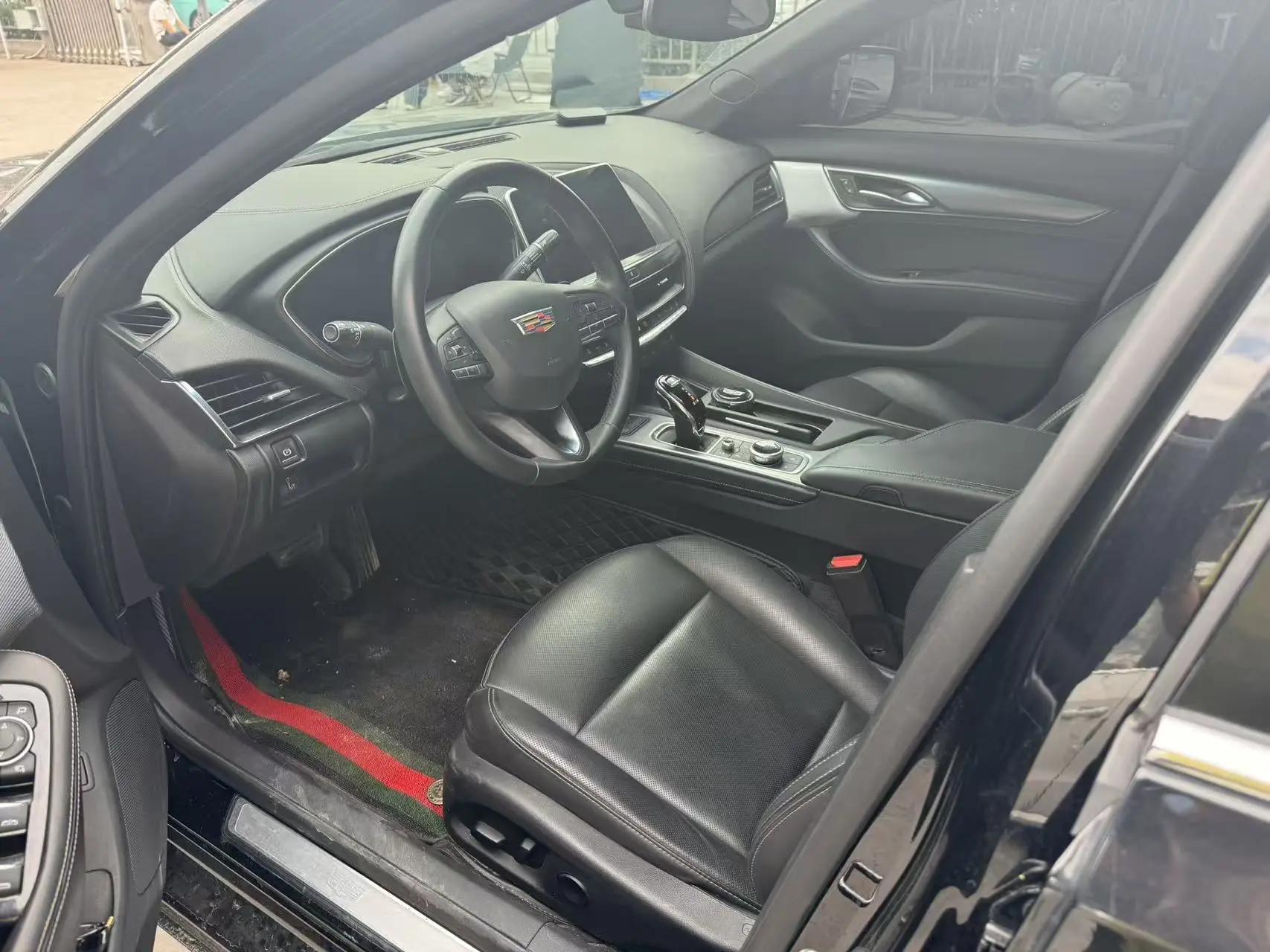 Cadillac CT5 2023 28T Honorable Model 2