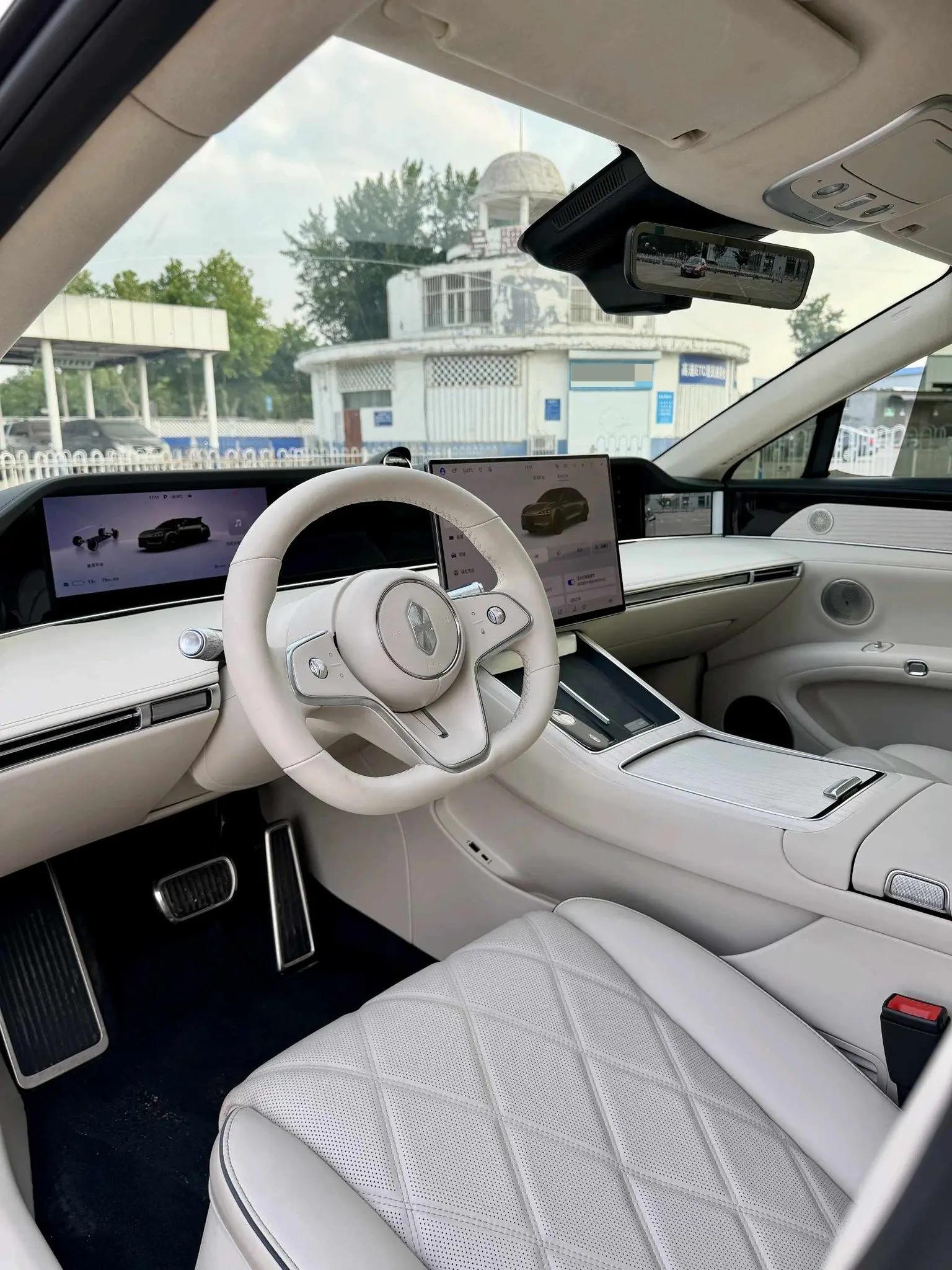 Luxeed 2026 S9 Ultra 4-wheel drive 100kWh automatic gear 8