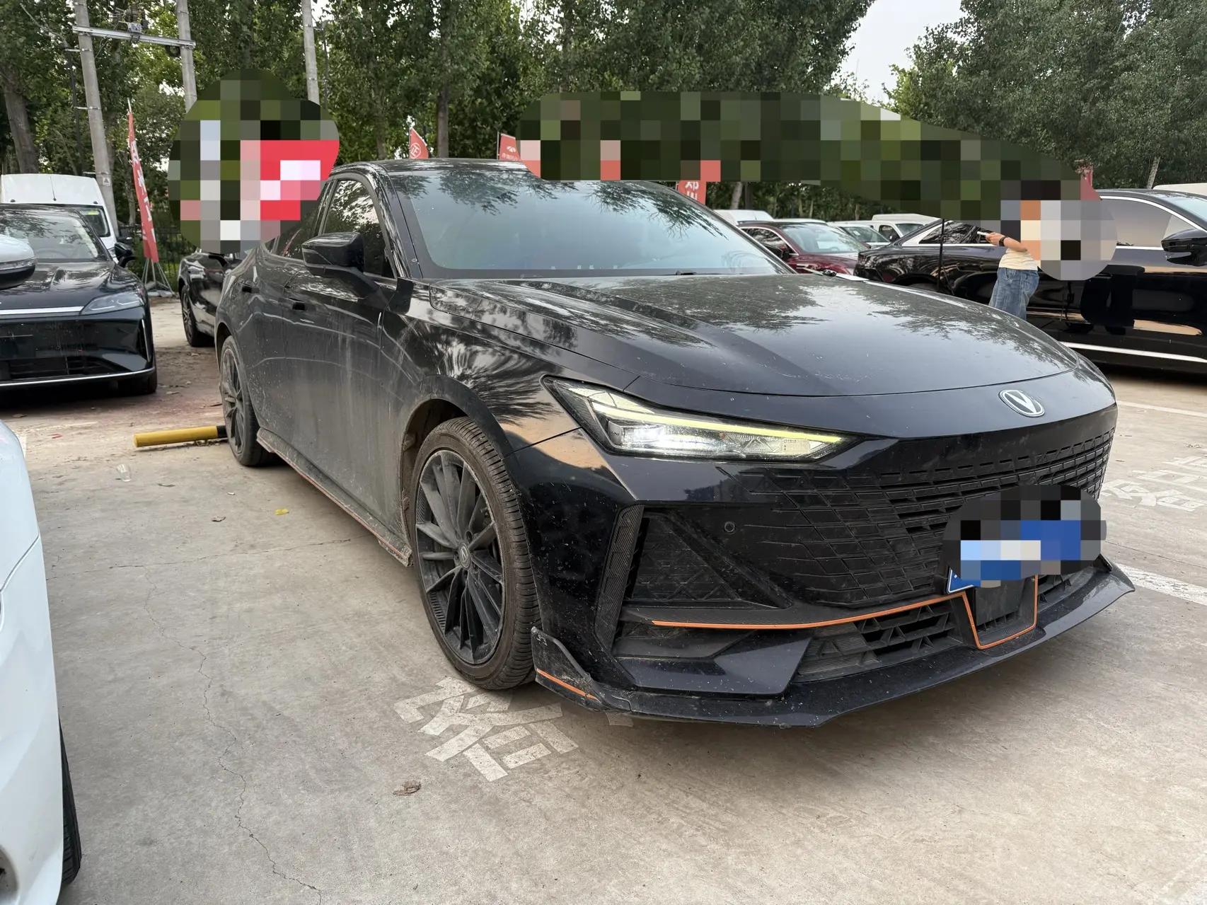 ChangAn UNI-V 2022 1.5T Sports Edition 3