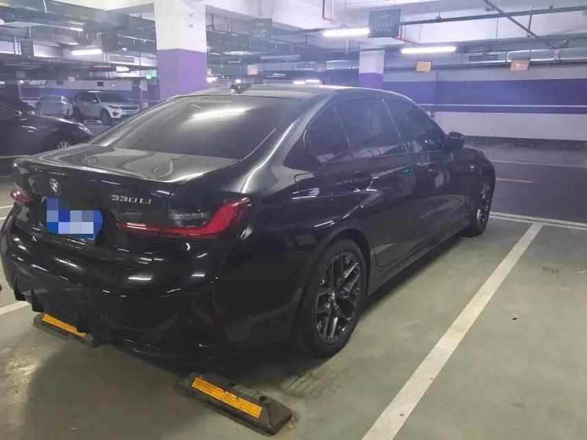 BMW 3 Series 2025 Model 330Li 2.0T M Sport Night Edition Automatic 4