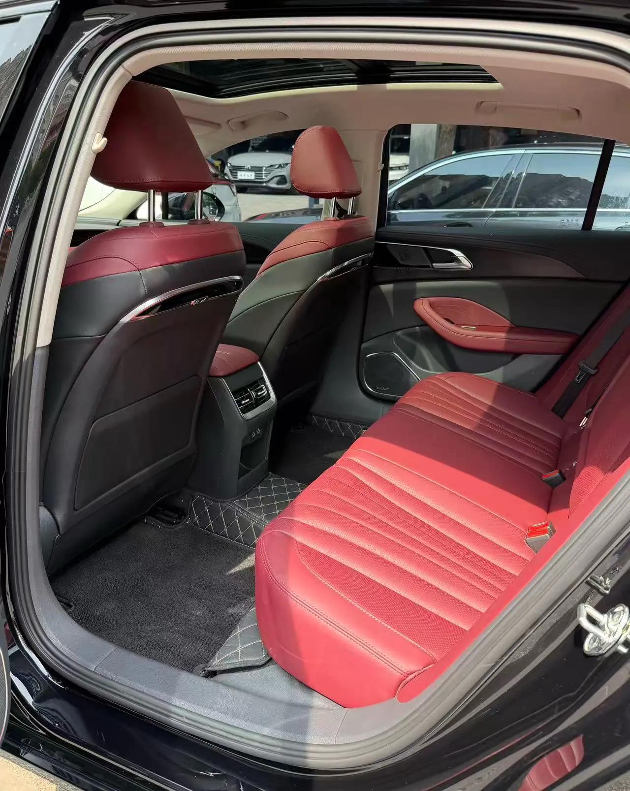 HongQi 2025 H5 2.0T Xuan Ying Edition Automatic Gear 4
