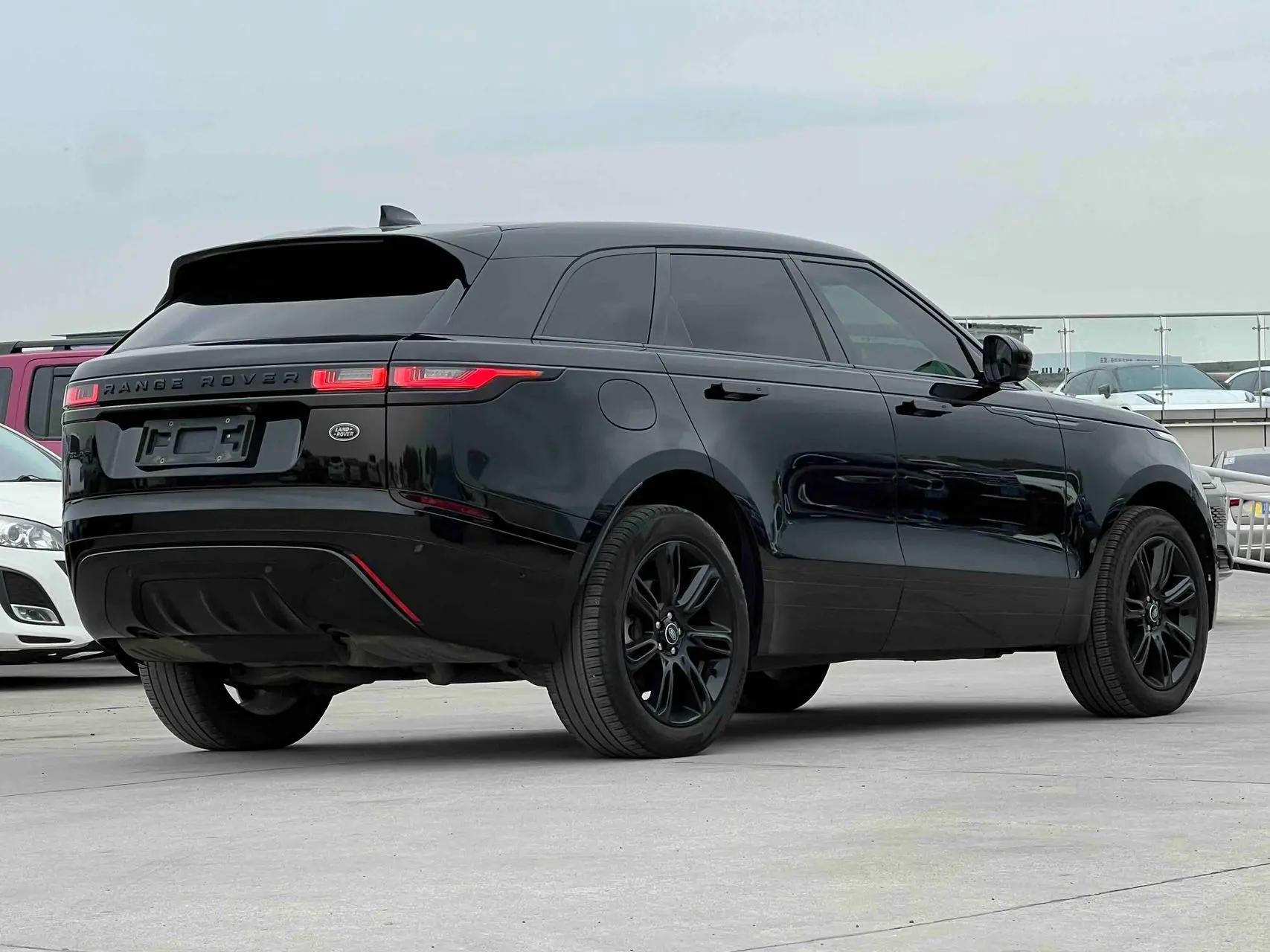Range Rover Star Vein 2023 250PS Gel Black Collector's Edition 10