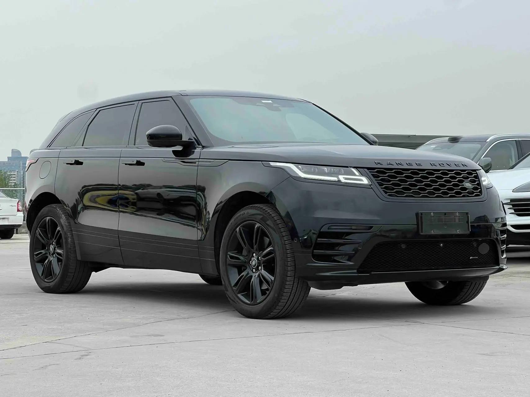 Range Rover Star Vein 2023 250PS Gel Black Collector's Edition 3