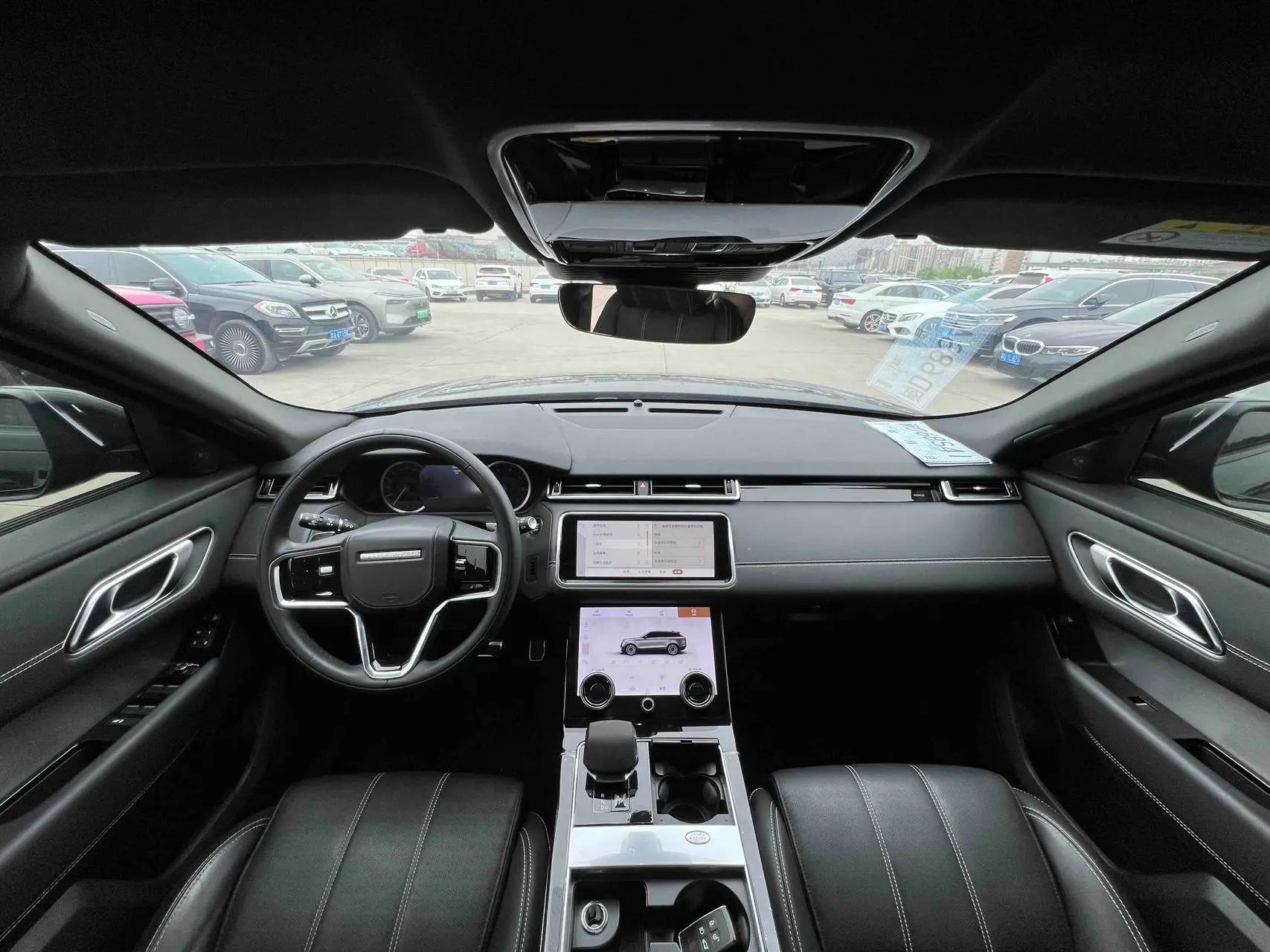 Range Rover Star Vein 2023 250PS Gel Black Collector's Edition 8