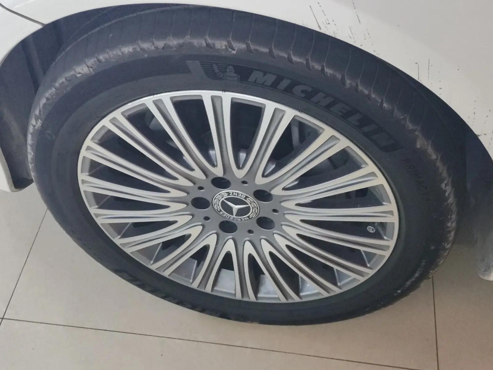 Mercedes Benz E Class 2020 E 300 L Luxury Model 3