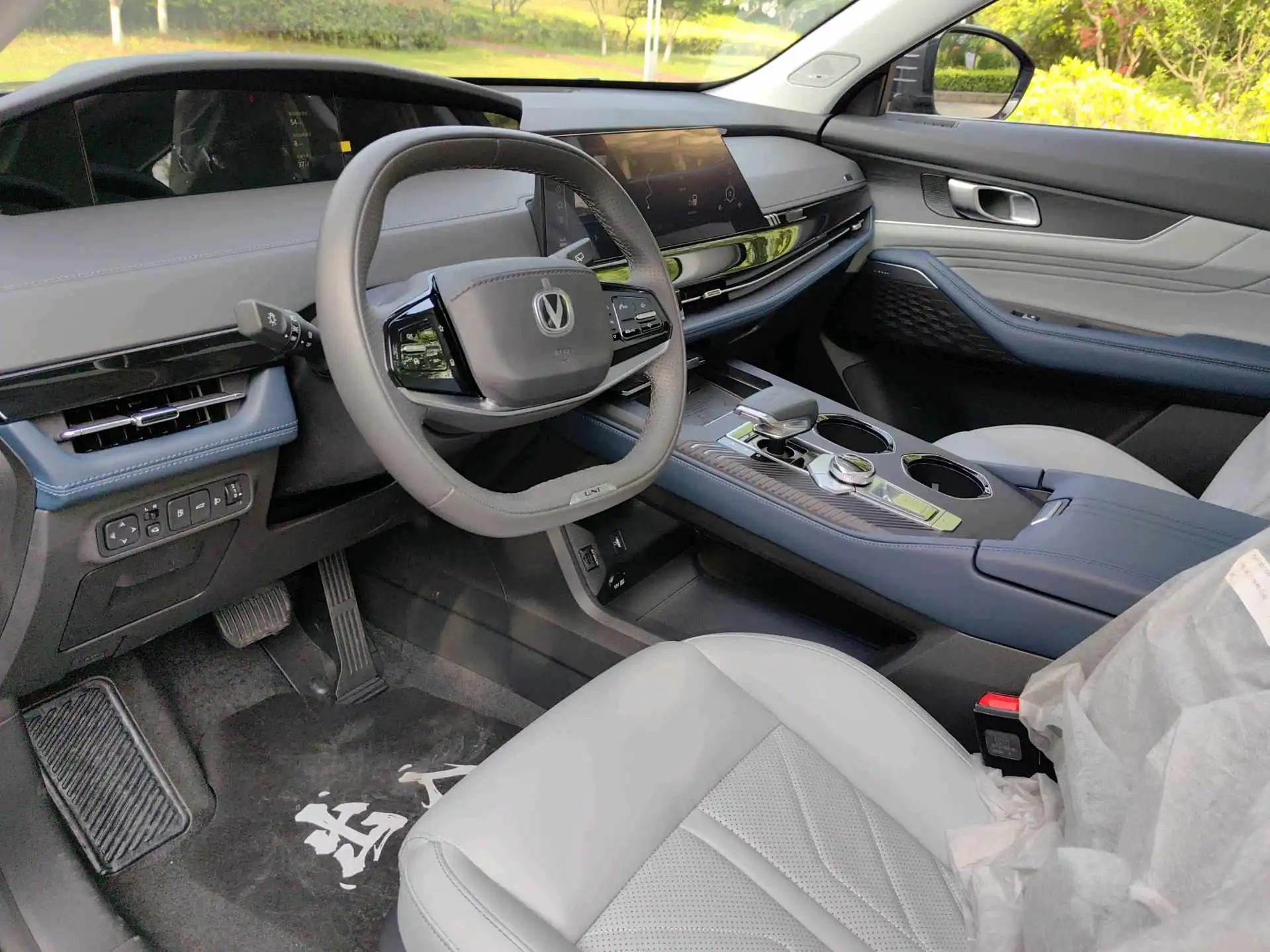 ChangAn 2023 UNI-K Smart Electric iDD 1.5T 135km Intelligent Fun Model Automatic 12